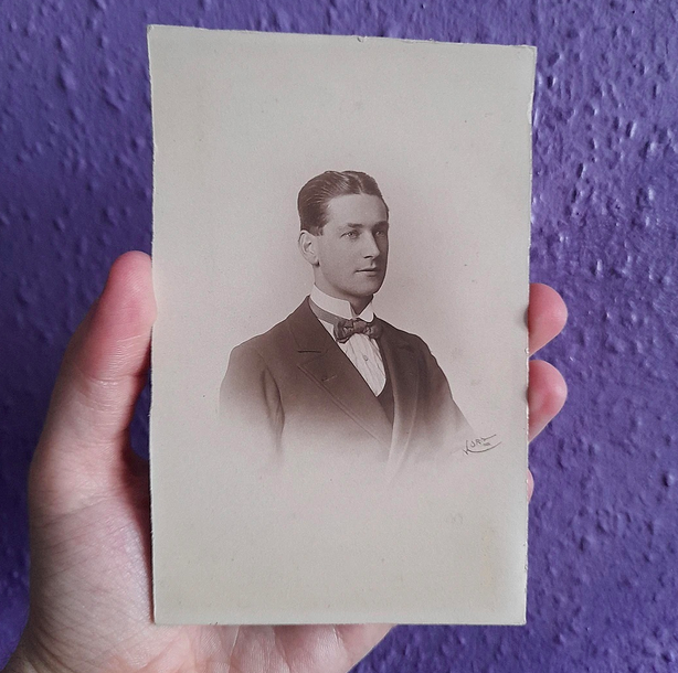 Handsome gentleman in bowtie, late 19th Century.