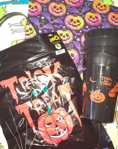 Wilko Halloween Party bags and cups, 2000s