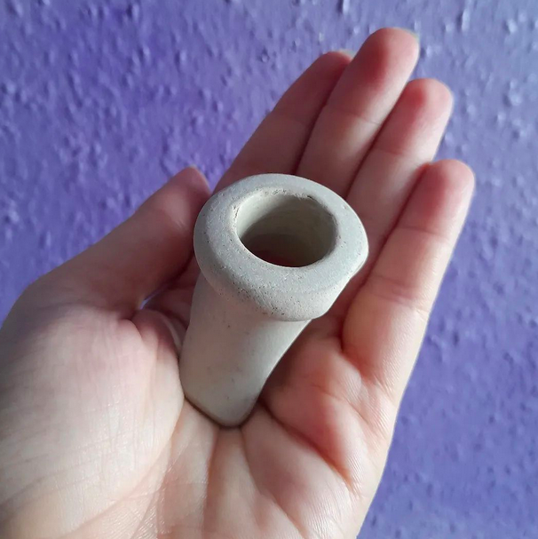 Bottle neck with 'Bead' lip, age unknown.