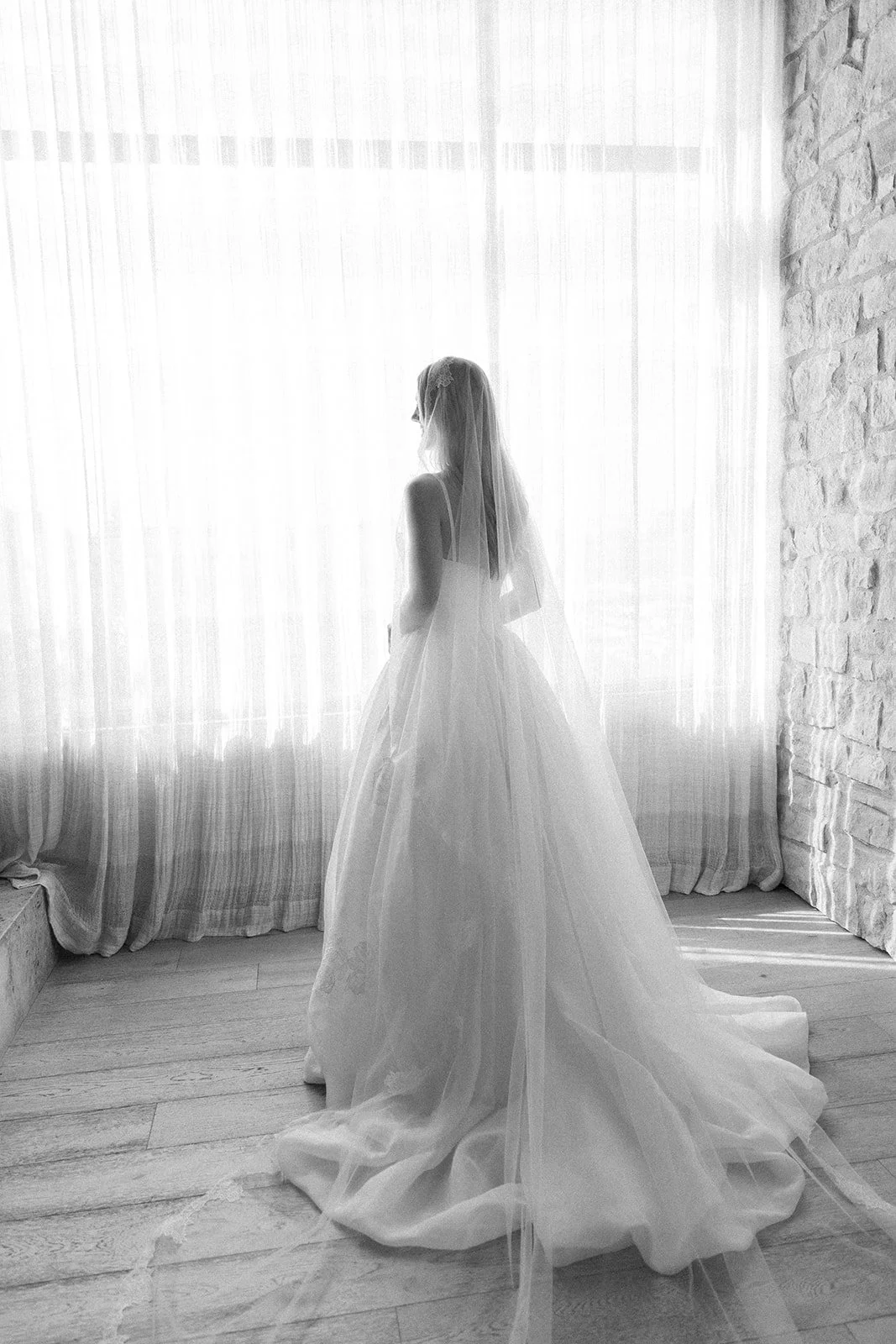 Top 2027 WEDDING GOWN Designers