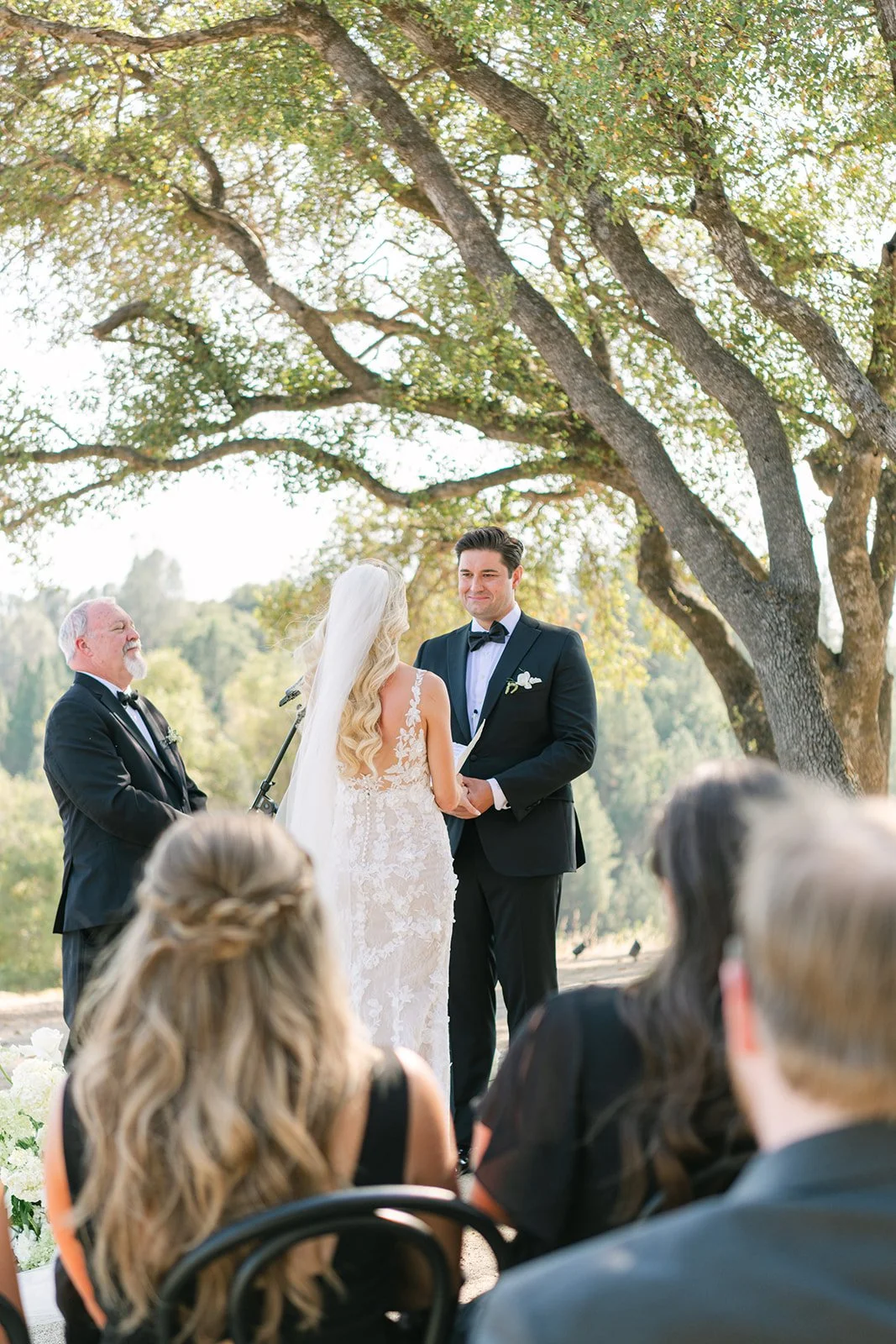 outdoor_ceremony_black_oak_mountain_wedding-02.jpg