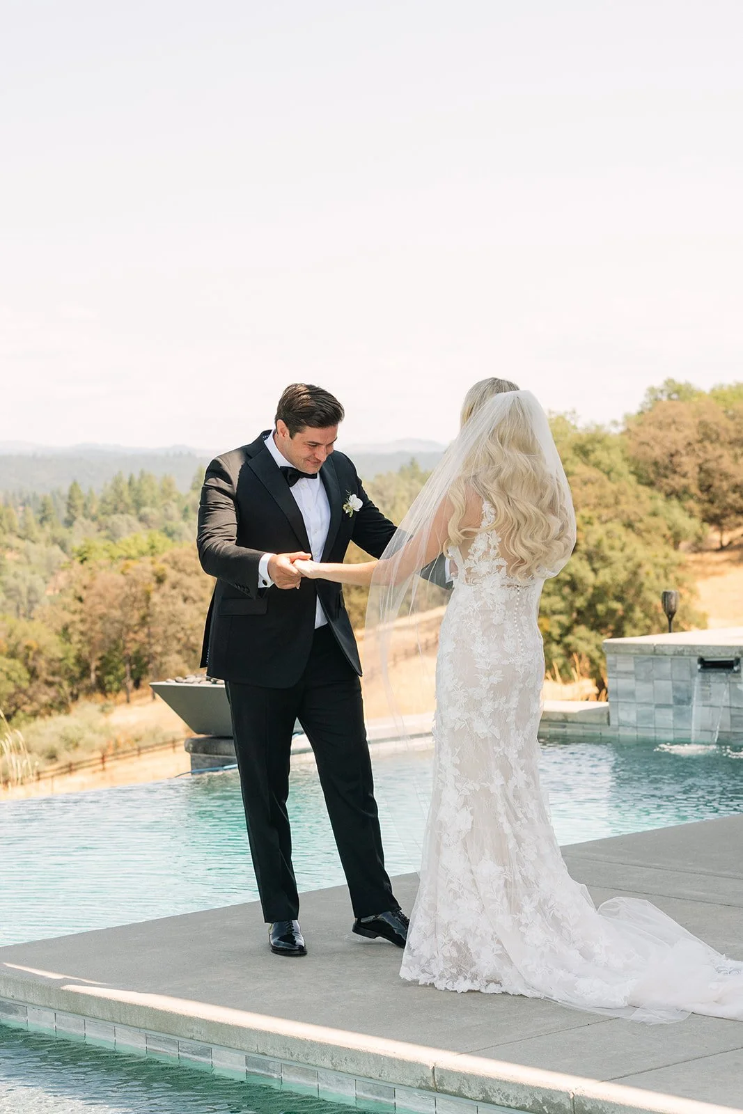first_look_black_oak_mountain_wedding-06.jpg
