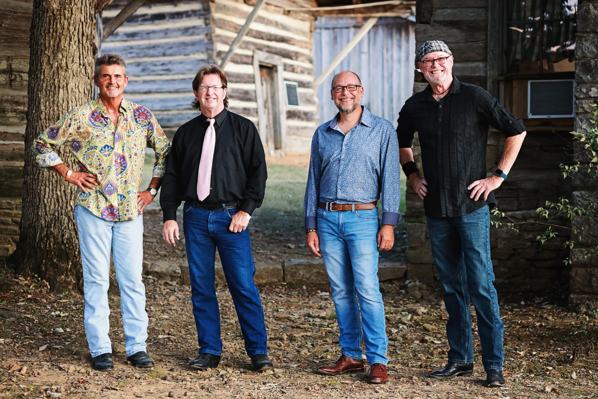 BLUEGRASS TUESDAYS with TIM GRAVES &amp; THE FARMHANDS 