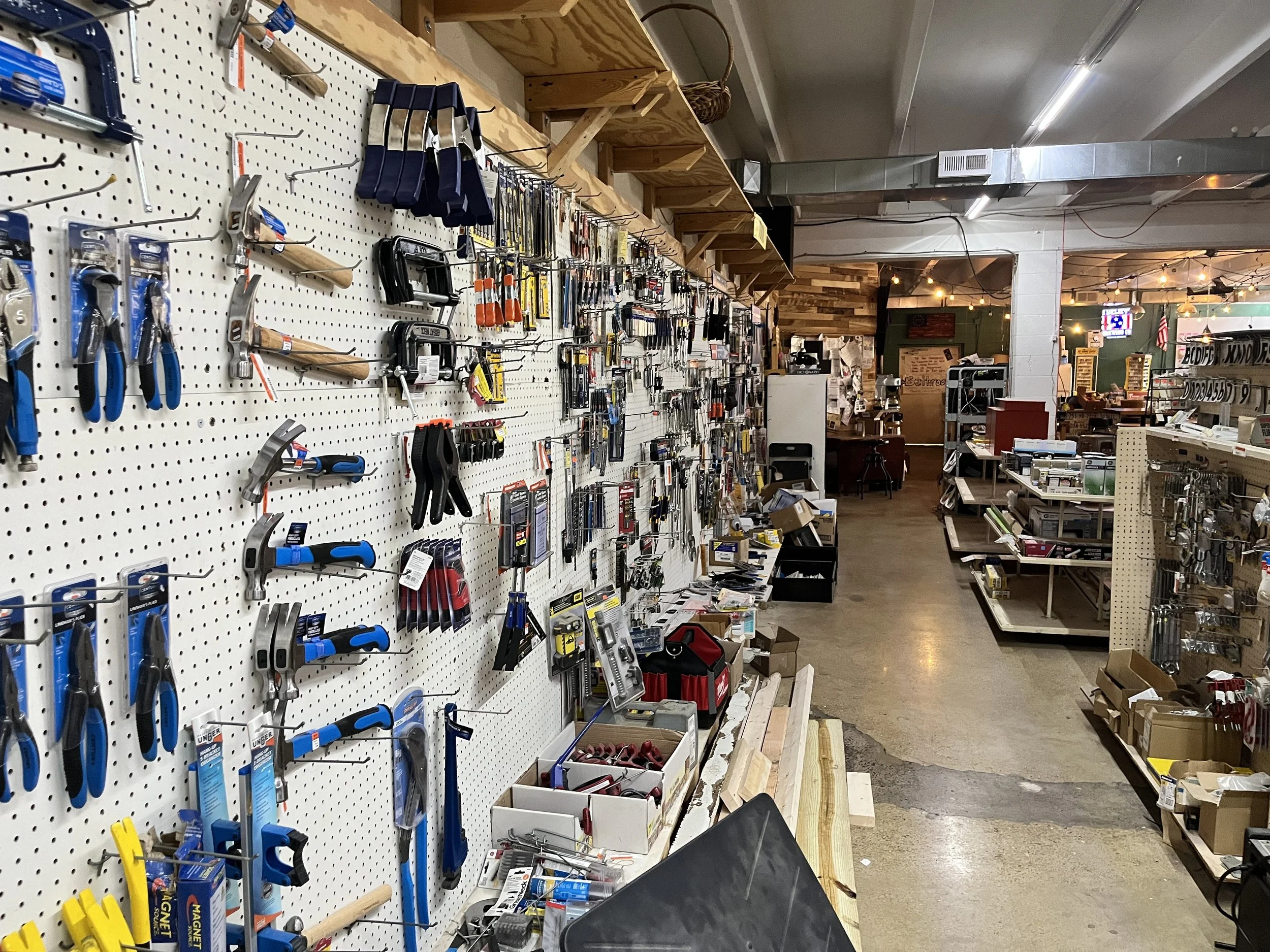 JOELTON HARDWARE, FEED & FARMACY