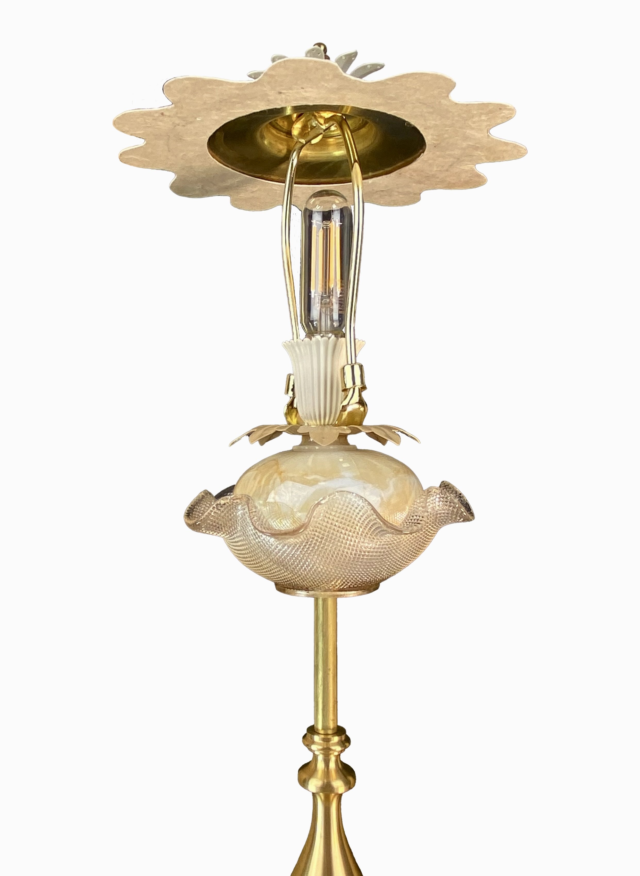 white lamp detail.jpeg
