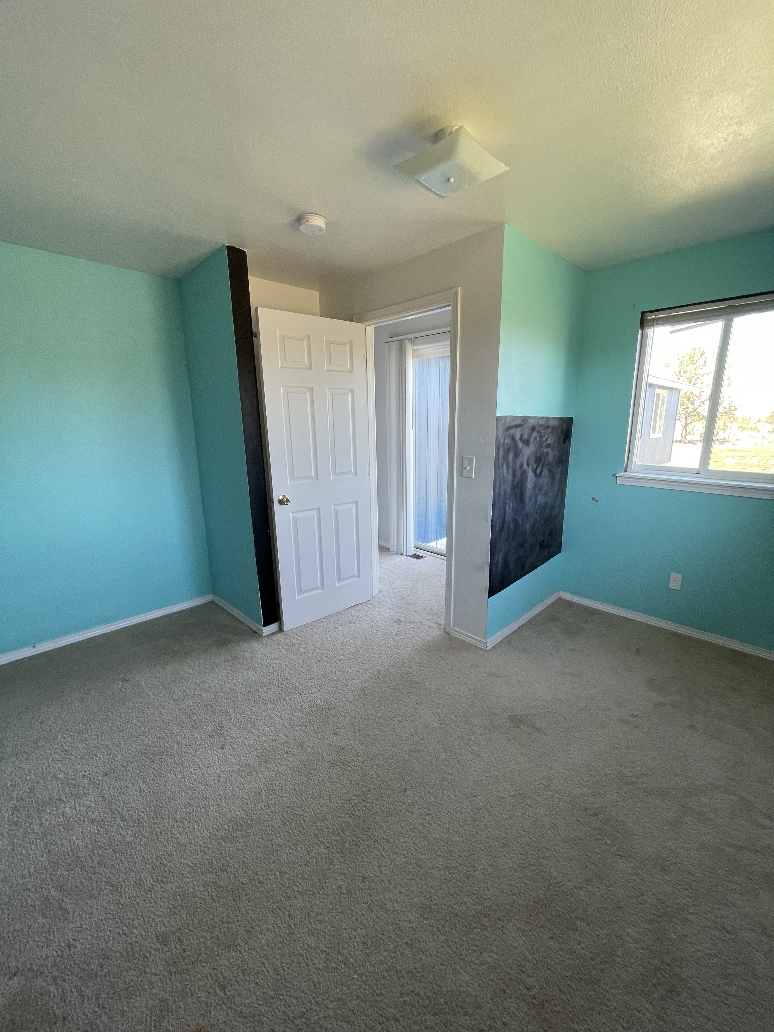 Before- Guest Bedroom