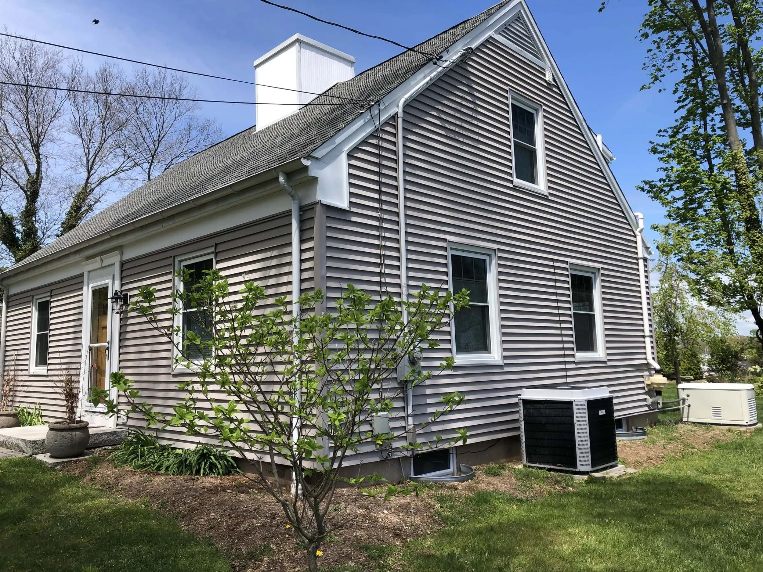 better_homes_siding_and_improvements_before