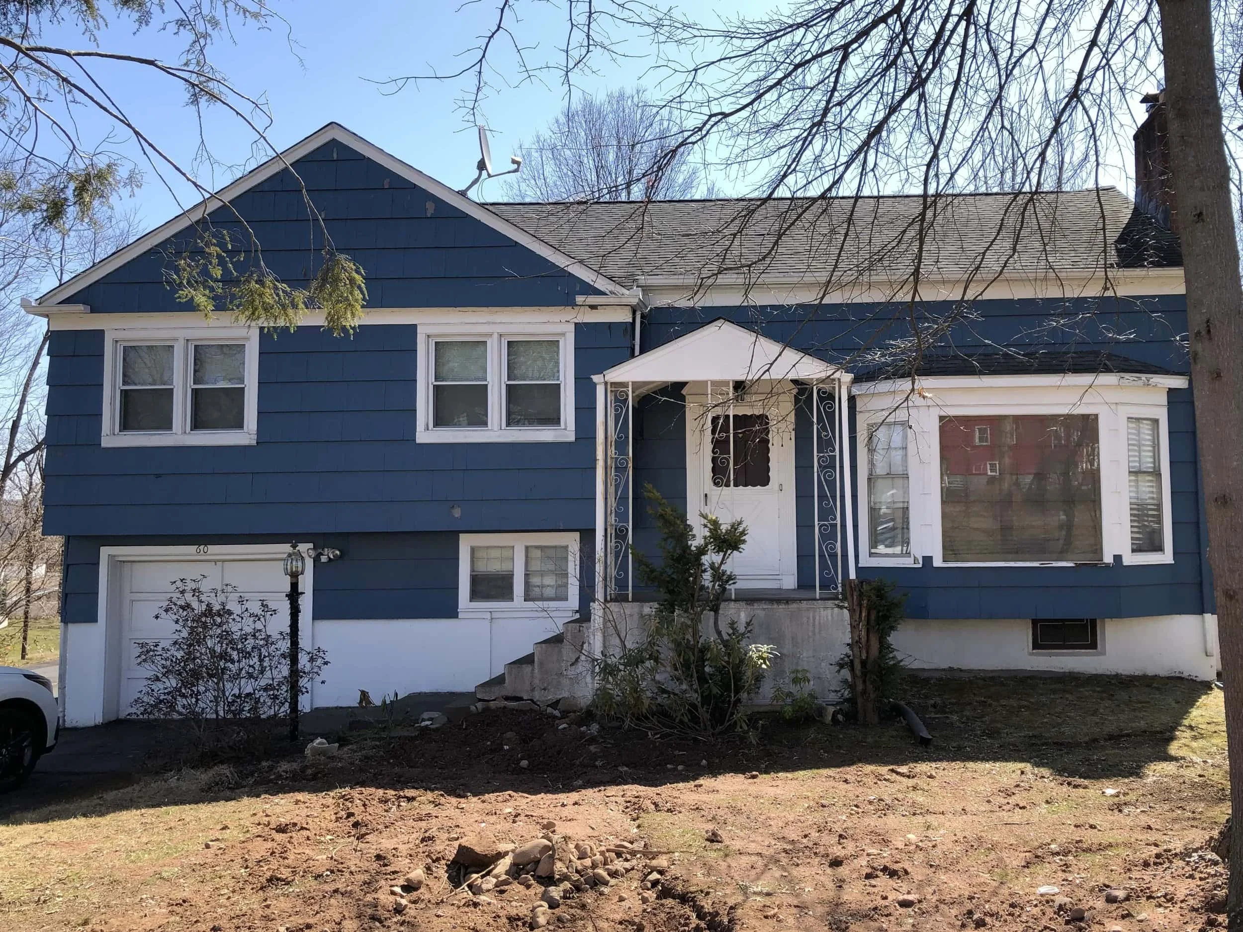 better_homes_siding_and_improvements_before