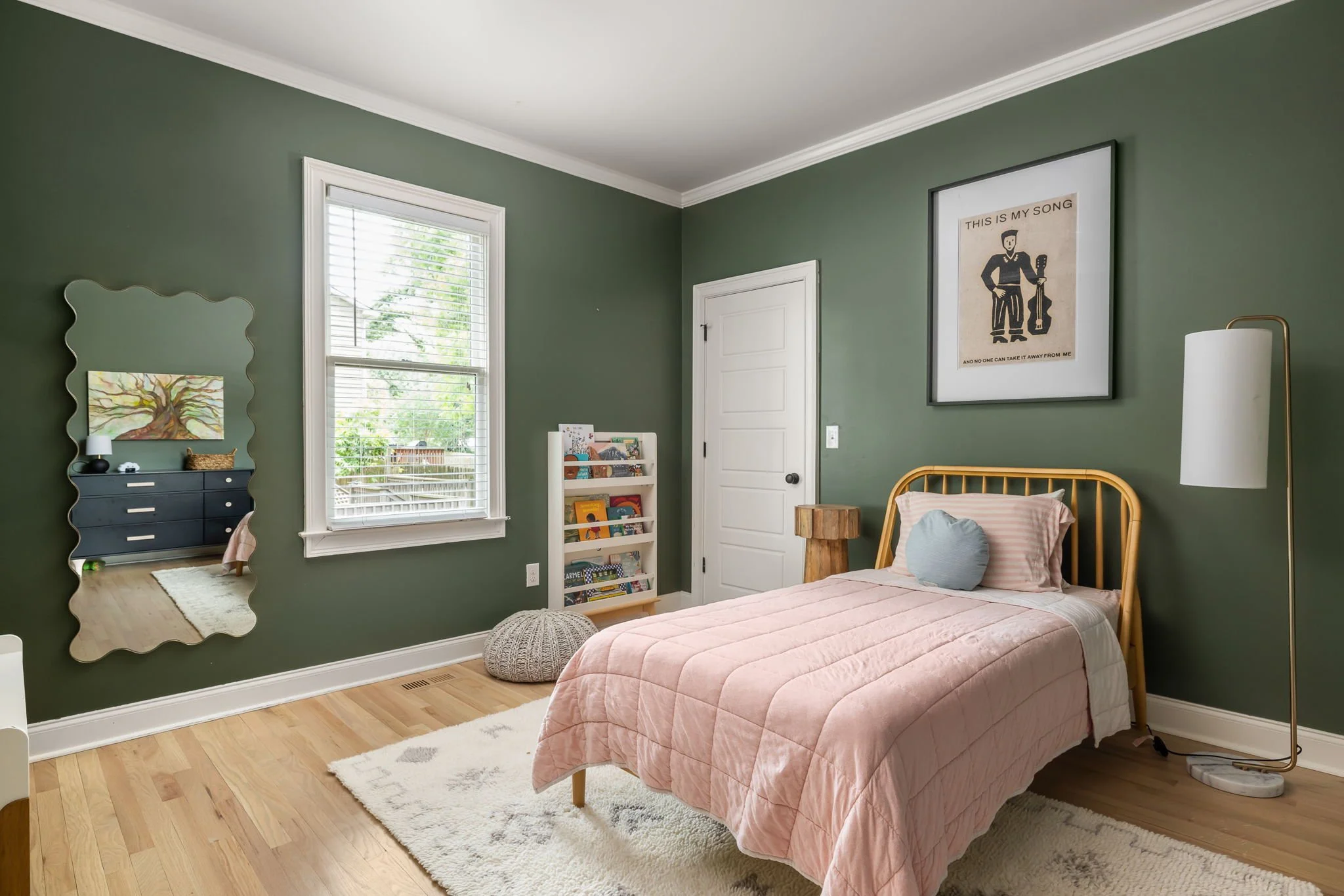 14-49-web-or-mls-20250715_1567liberty_fandel225.jpg