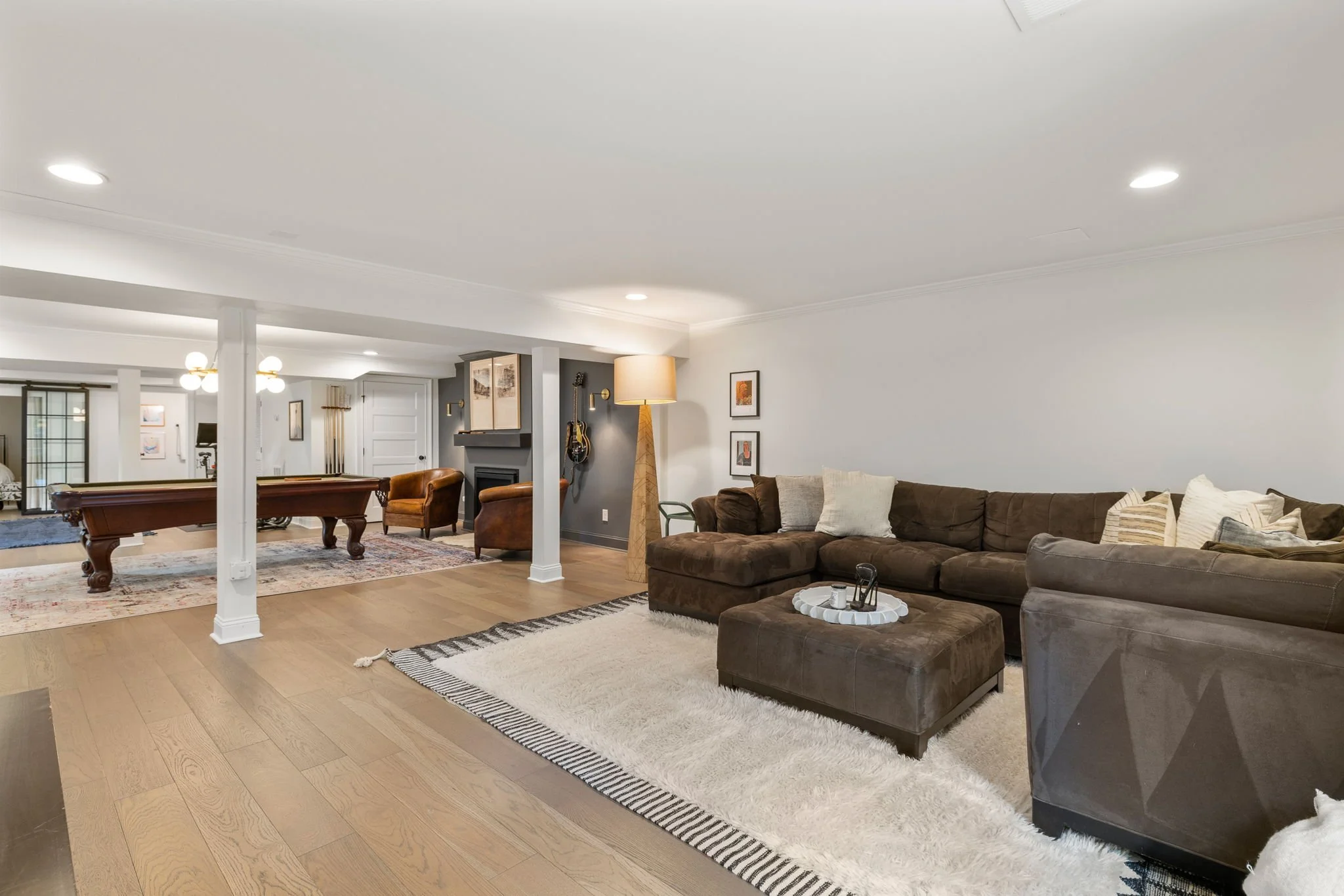 22-52-web-or-mls-20250715_1567liberty_fandel239.jpg