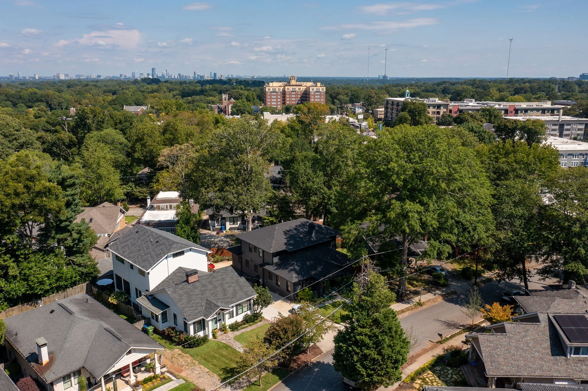 32-49-web-or-mls-20250903_1032williamsd_fandel001.jpg