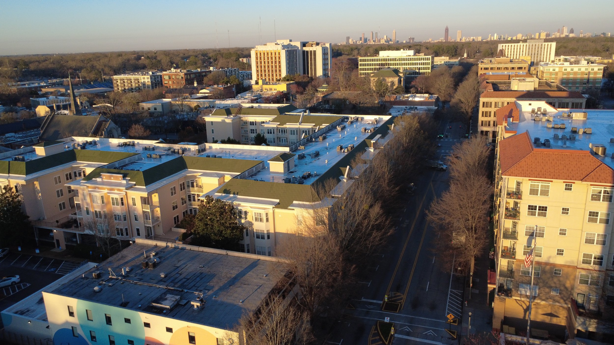 33 Exterior View to Atlanta.JPG