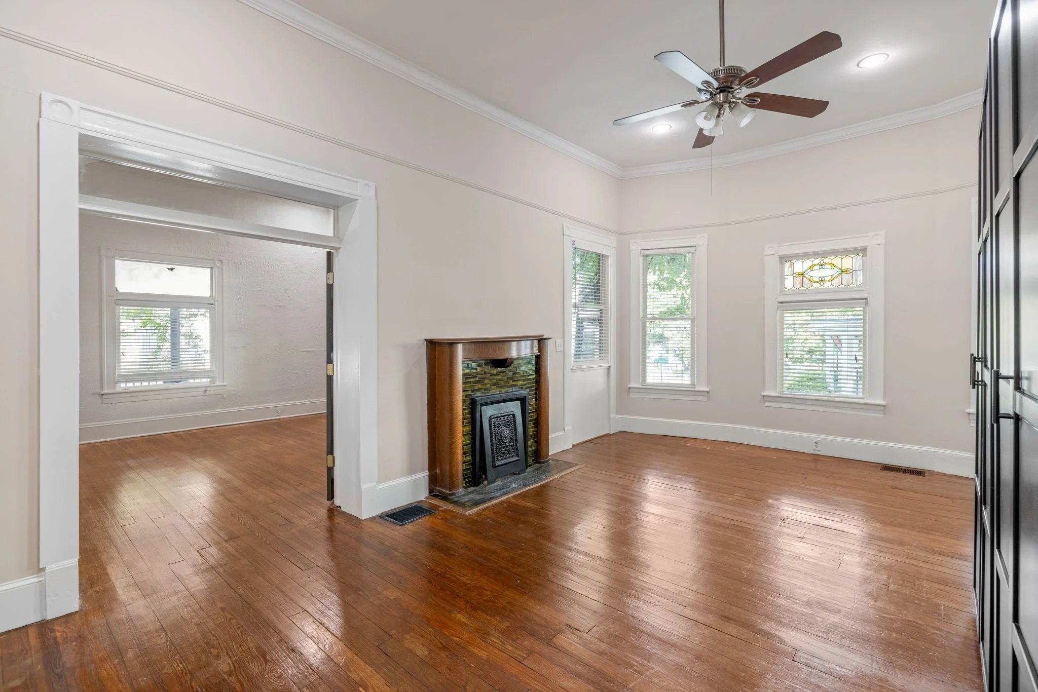 8 16-web-or-mls-20260903_761monroe_fandel112.jpg