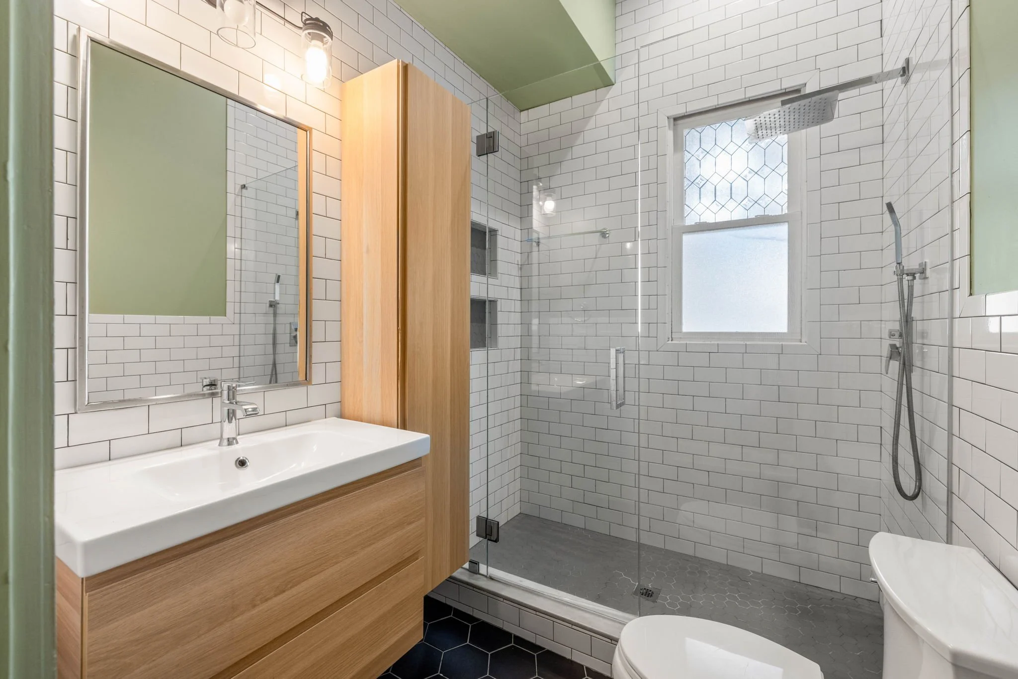 9 18-web-or-mls-20260903_761monroe_fandel106.jpg