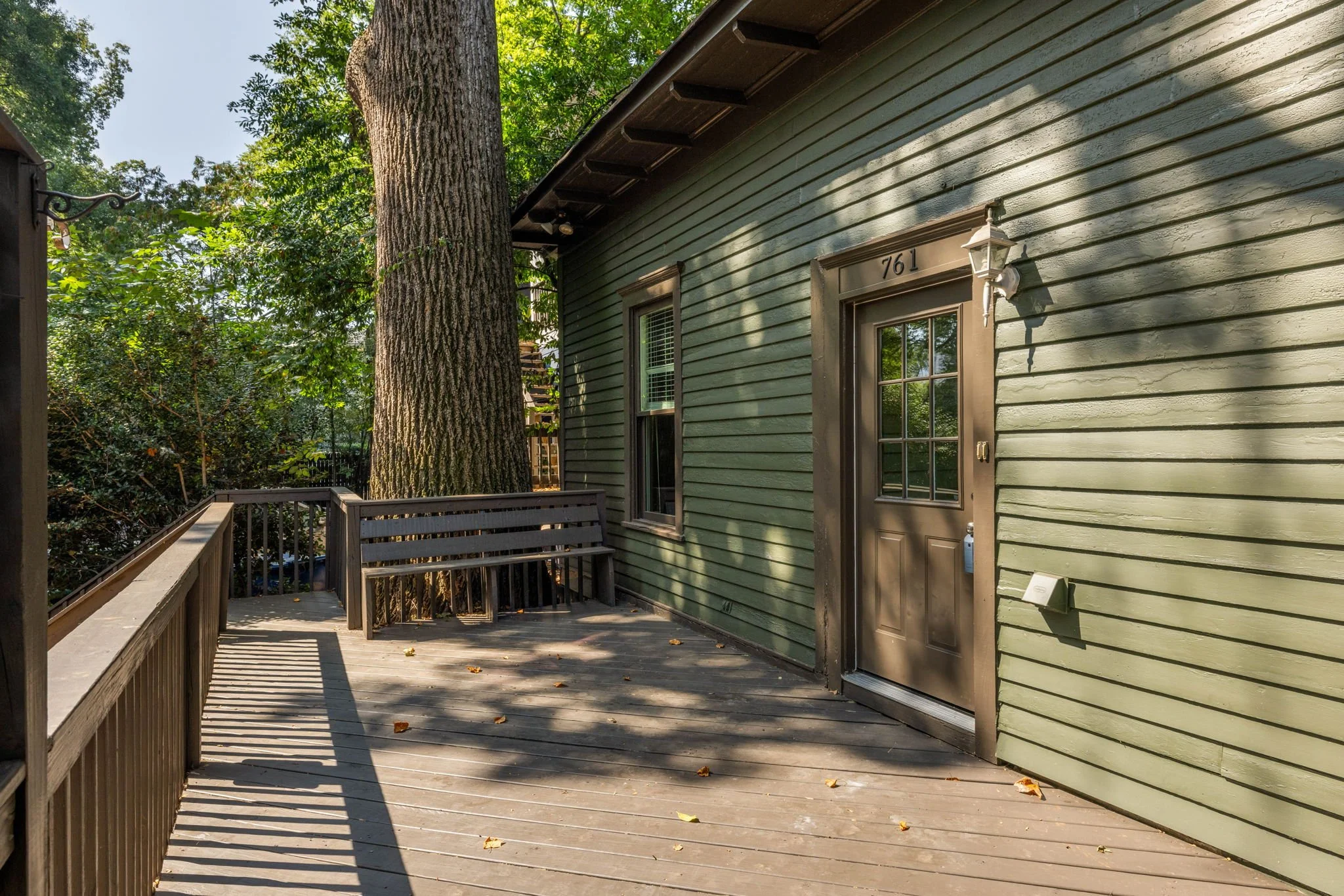 23 32-web-or-mls-20260903_761monroe_fandel052.jpg
