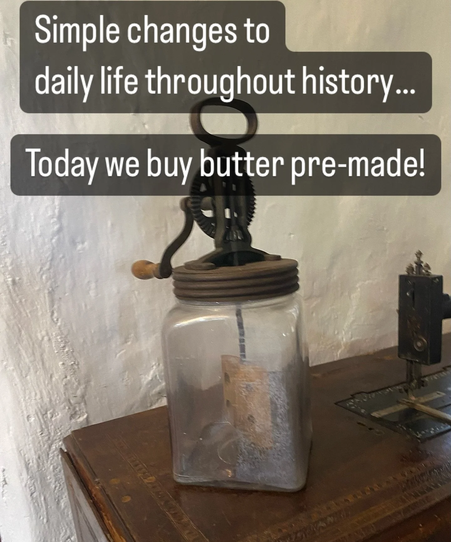 This antique butter churn would have been used to turn milk into butter - after a lot of elbow grease spinning the paddle inside! Show your kids how things were done in the past with ✨💌The Lost Letters💌✨