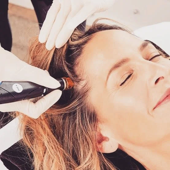 Thinning Hair? You need HydraScalp!
🔹Hair will not thrive in an unhealthy scalp. Detox and stimulate growth with HydraScalp Treatment. HydraScalp is a clinical treatment to detox, stimulate, and improve the health of the scalp &amp; hair that can le