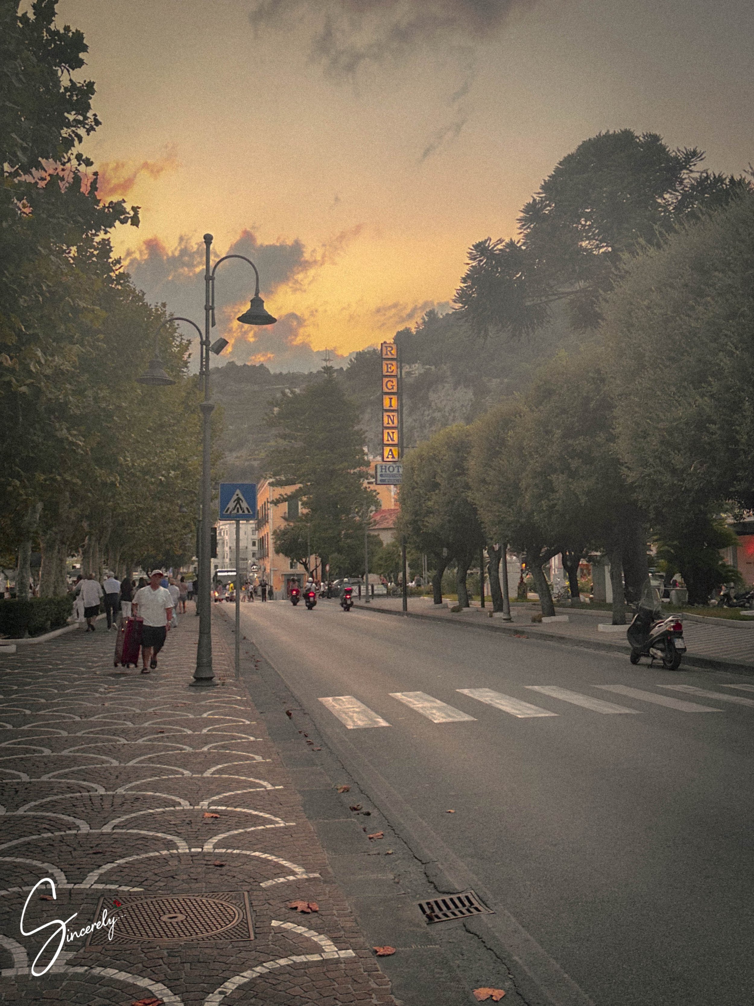 rome trip-14WLOGO.jpg