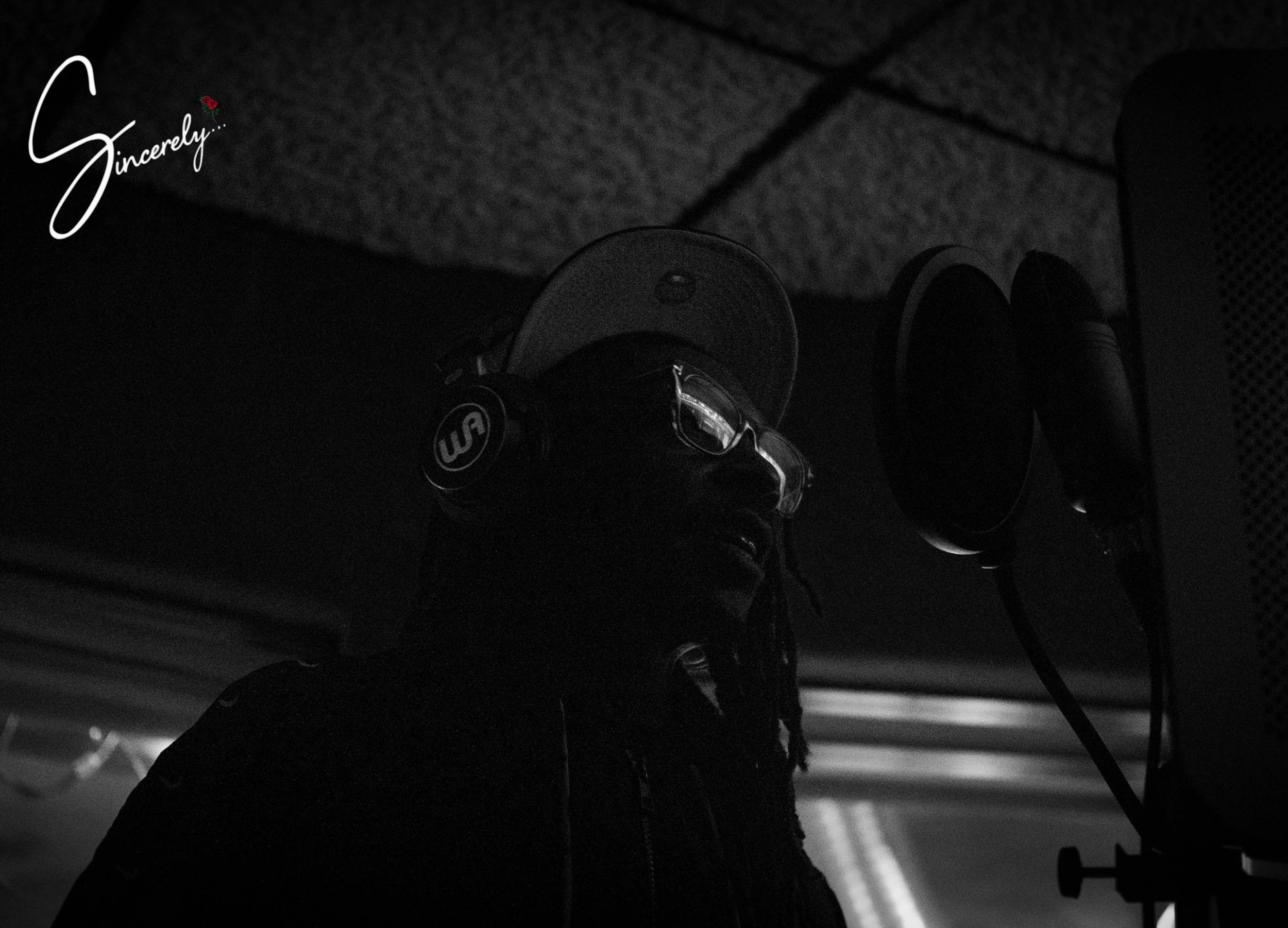 reg studio sess -6wlogo.jpg