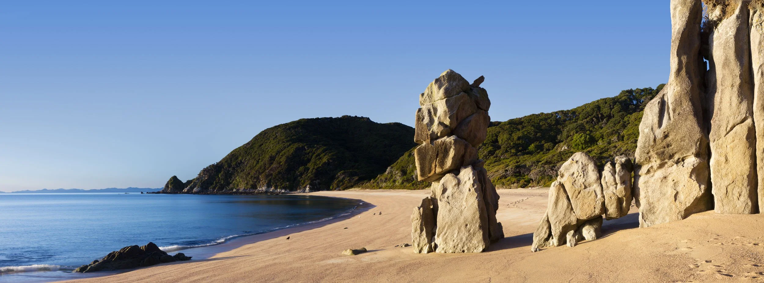 Granite Rock formations at Anapai Bay no.1