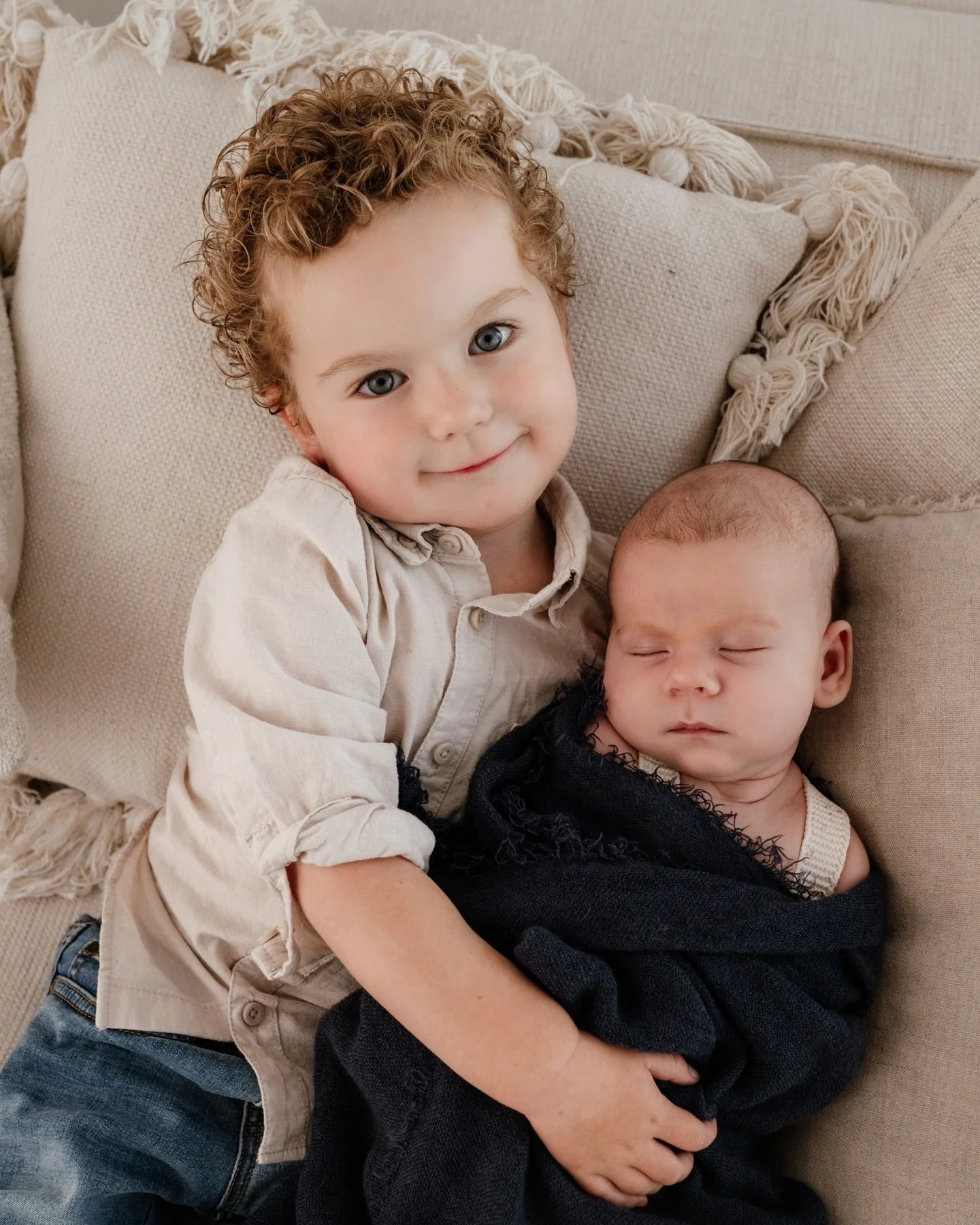 &ldquo;If you don&rsquo;t have kids who sit still, here&rsquo;s what to focus on instead.&rdquo;

Honestly&hellip; most kids don&rsquo;t.

The wiggling, the wandering, the sudden bursts of energy right when you hoped for &ldquo;just one nice photo&rd