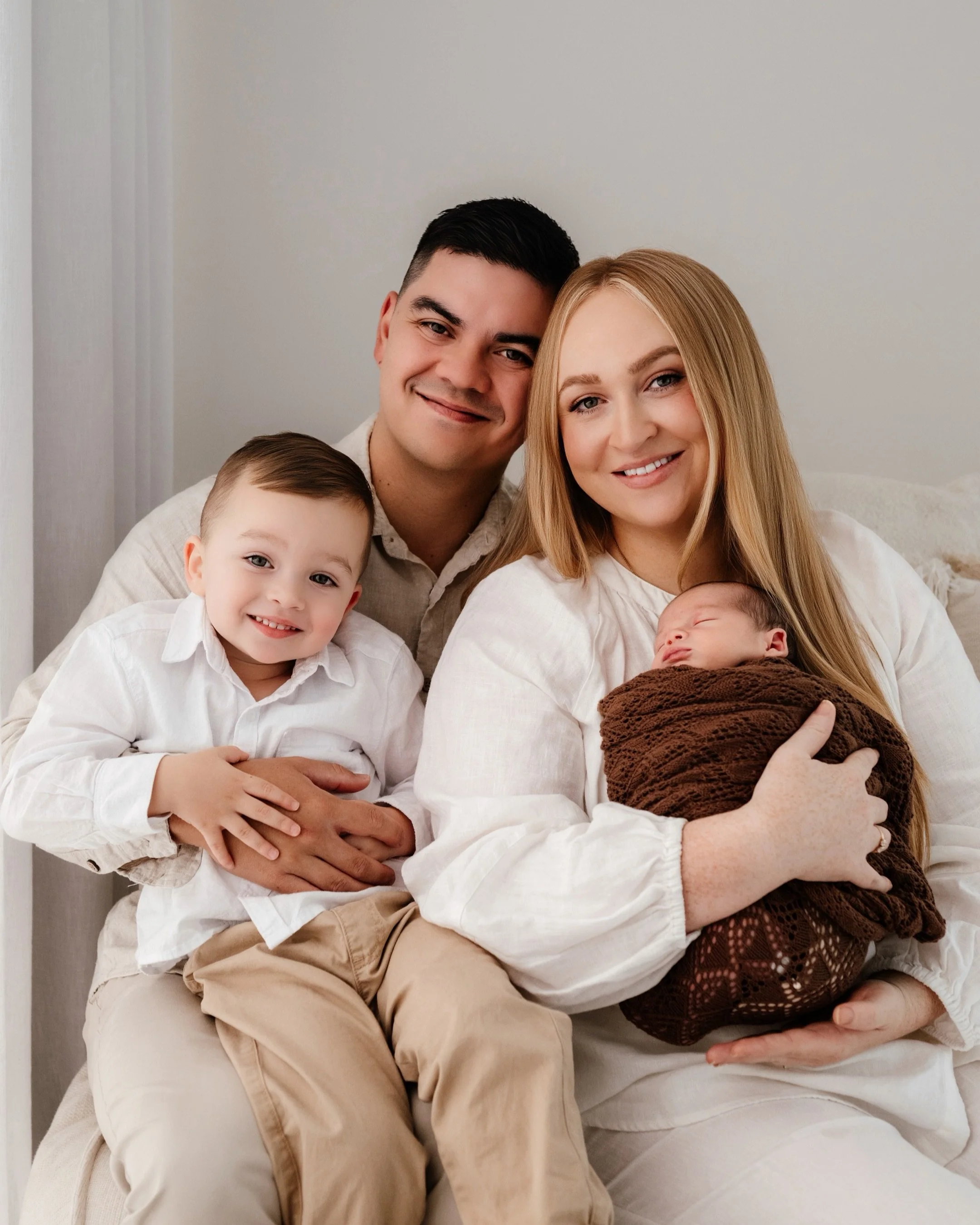 Here&rsquo;s how I help new mums feel confident at their sessions&hellip;

Especially when you&rsquo;re walking in with a newborn and a busy toddler boy who doesn&rsquo;t want to sit still for two seconds.

I don&rsquo;t expect your kids to behave pe