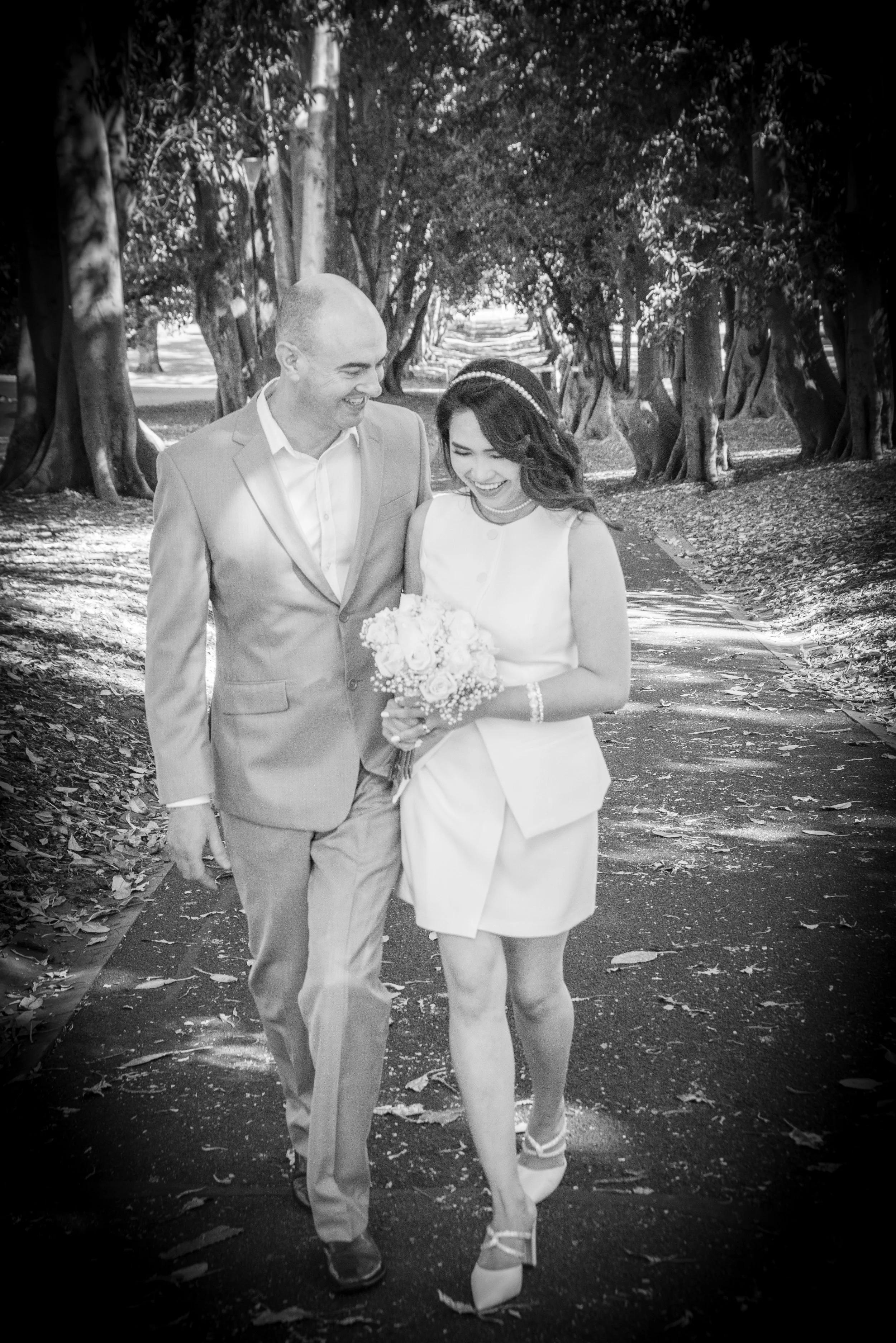 Natural wedding photography – A relaxed moment between the newlyweds captured away from the celebrations.
