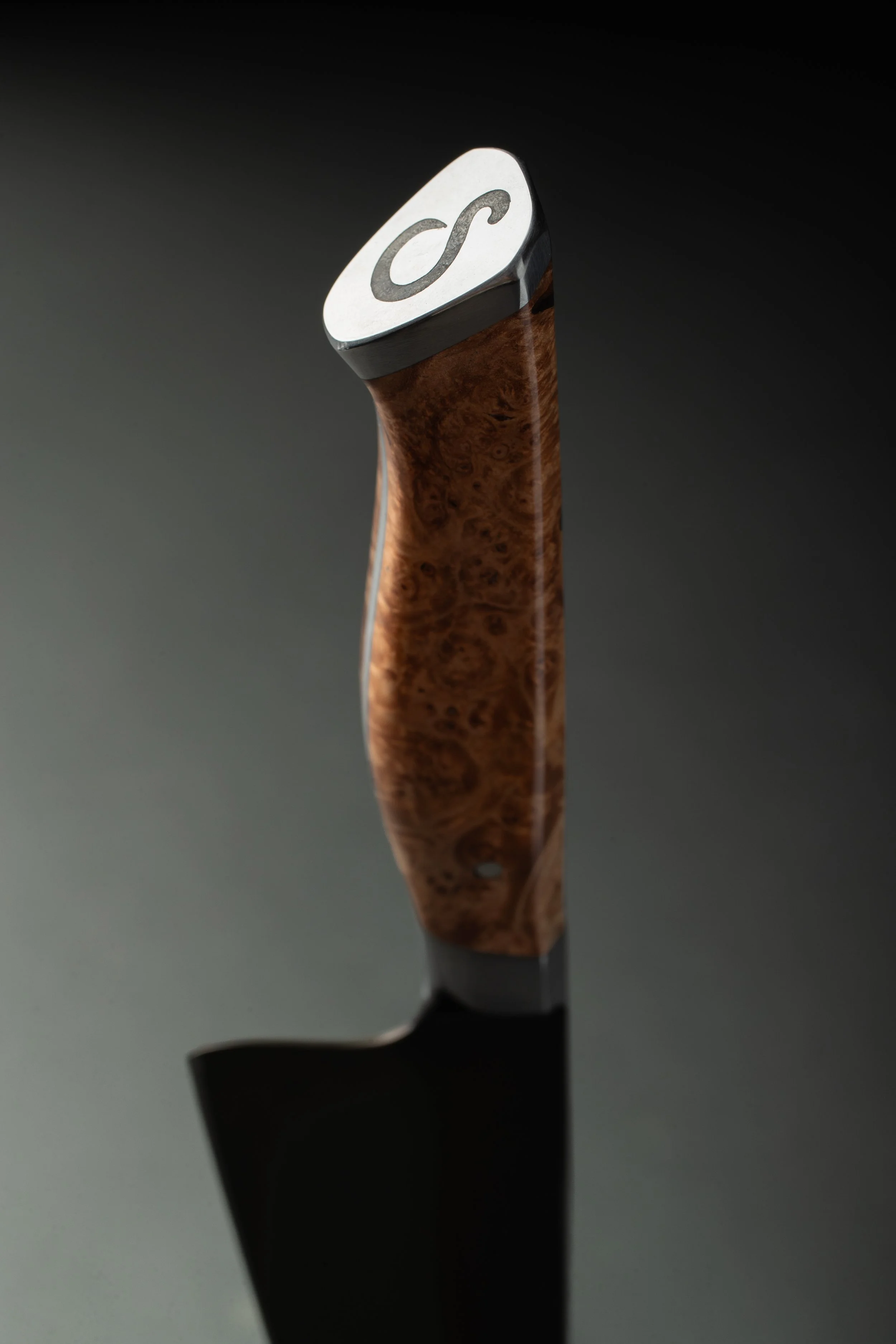 Gradient-Knife 4.jpg