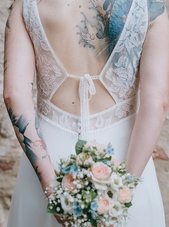 Jede Narbe, jedes Tattoo = eine Geschichte. An diesem Tag treffen all diese Geschichten auf ein neues Kapitel: die Liebe.

#hochzeitsfotografkarlsruhe #hochzeitsfotografbadenw&uuml;rttemberg #hochzeitsfotografrheinlandpfalz
#karlsruhewedding #hochzei