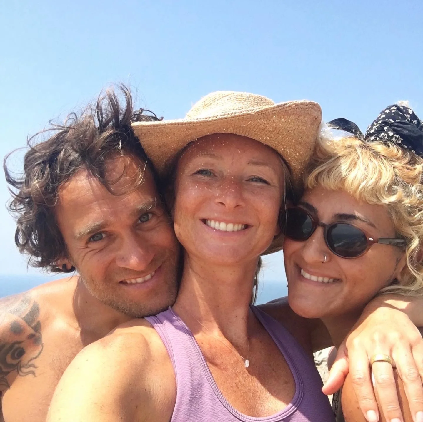 Today is not just any day!

Happy Birthday querida borboleta 🦋@islagrossi  dear friend and true member of our Inspiro Yoga family and team 💃🥳

From Portugal to Sweden, Bali to Italy, Isla has traveled the 🌎 with us, working with us behind the len