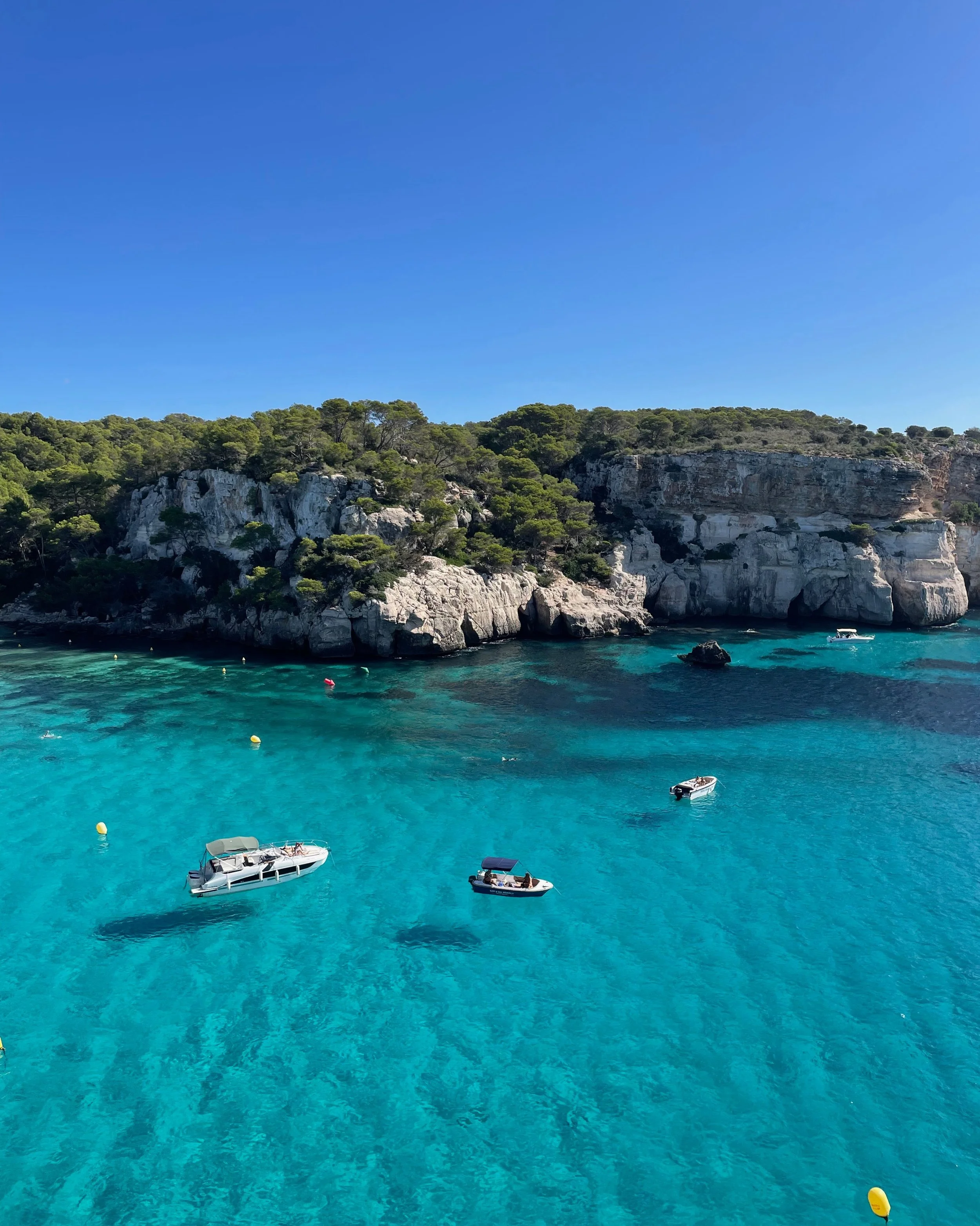 In just a little bit over a month we're heading out for our most summery retreat of all! We're going to the island of Menorca, the hidden gem of the Baleric islands. These photos transmit much more than words can do, the magic of this island and the 