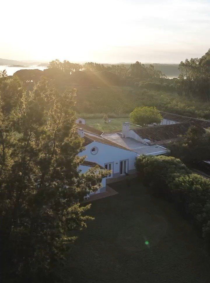 We don't just book random venues for our retreats and teacher trainings. We handpick the most gorgeous EPIC venues. 

This is the stunning @cocoonportugal located about 2 hrs drive south of Lisbon where we go for our annual New Years Retreat. 

It's 