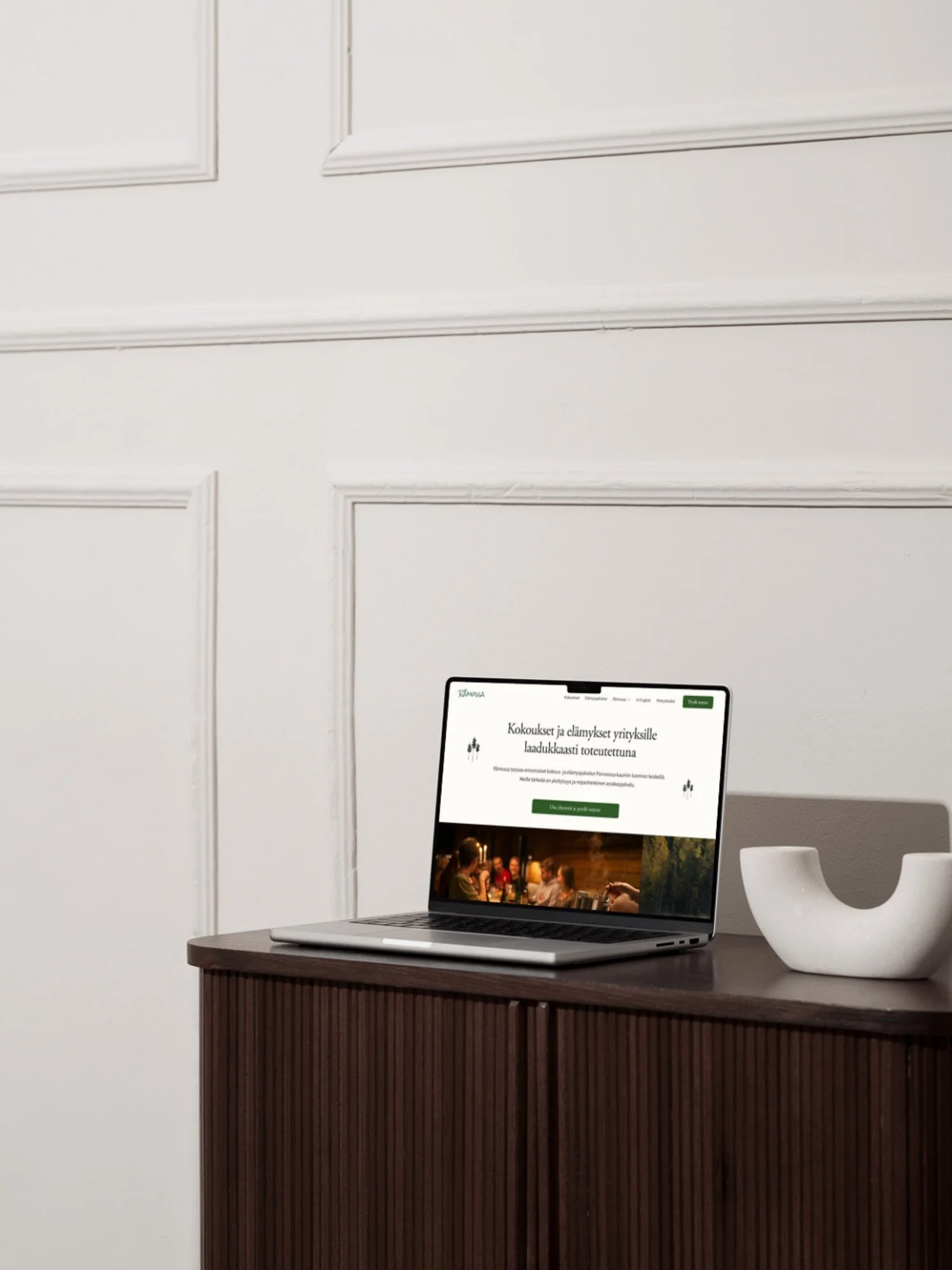 Referenssikuva Squarespace verkkosivuista.