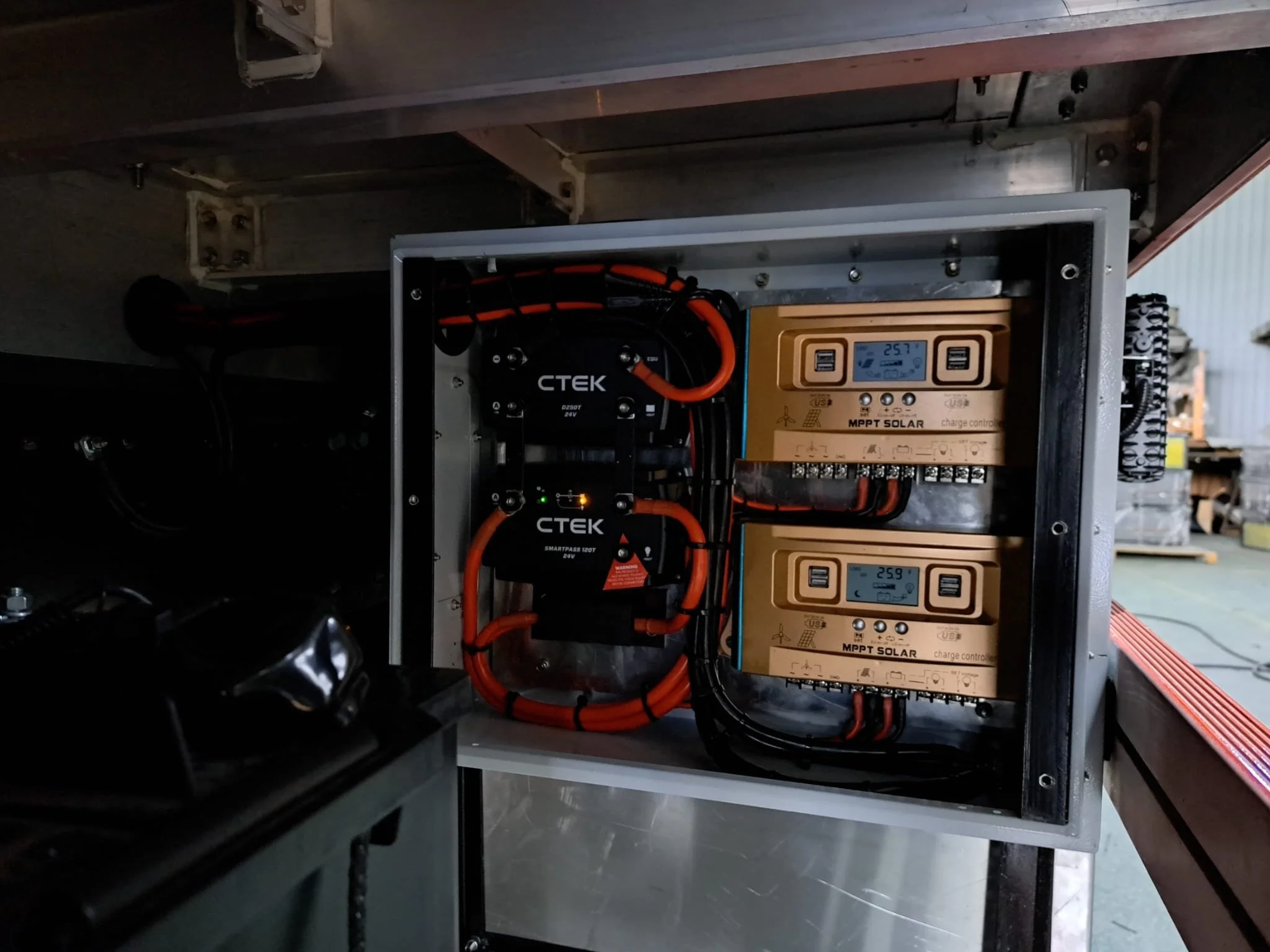 D250SE-120S.jpg