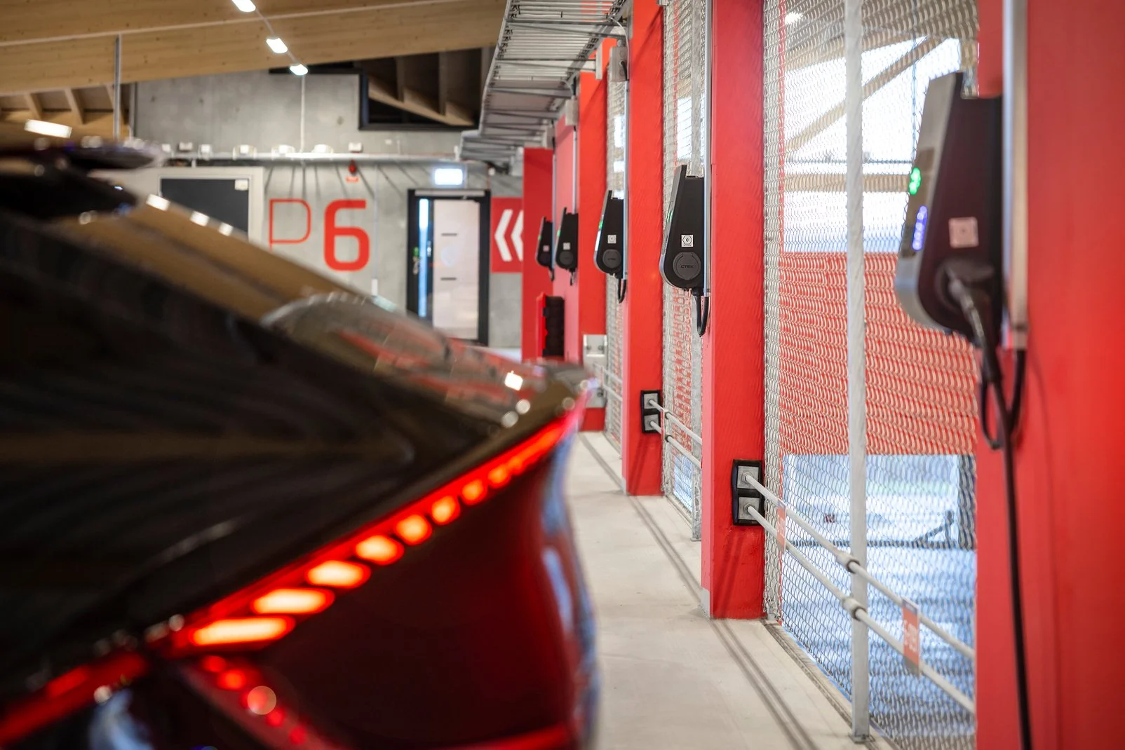 CHARGESTORM_CONNECTED_3-Inre_Hamnen-inuse-007.jpg