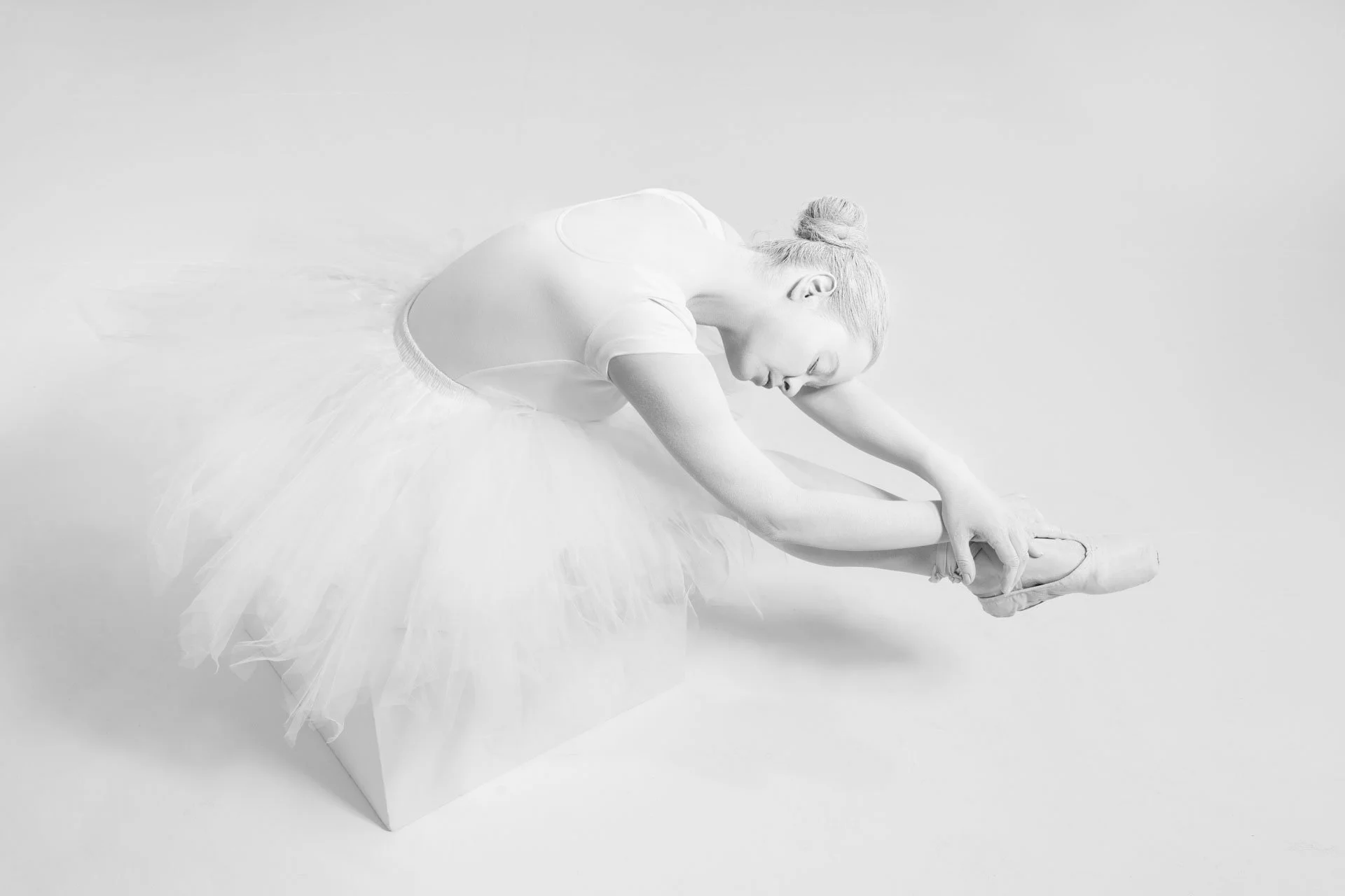 Künstlerinnen-Portrait, Tänzerin als Statue, Abschlussprojekt