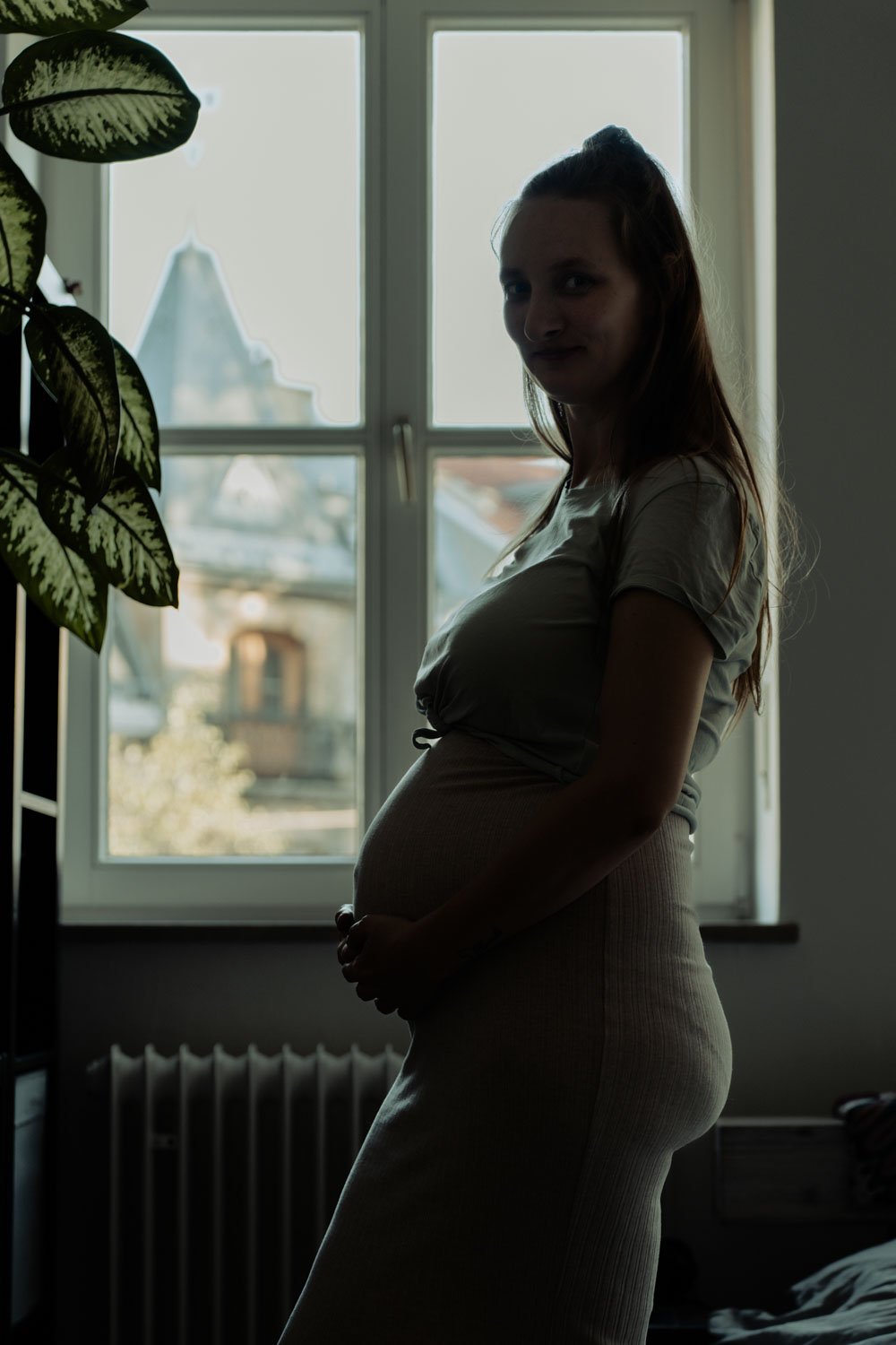 2023_09_Lewald_Babybauch_Lisa_Munich_4726.jpeg
