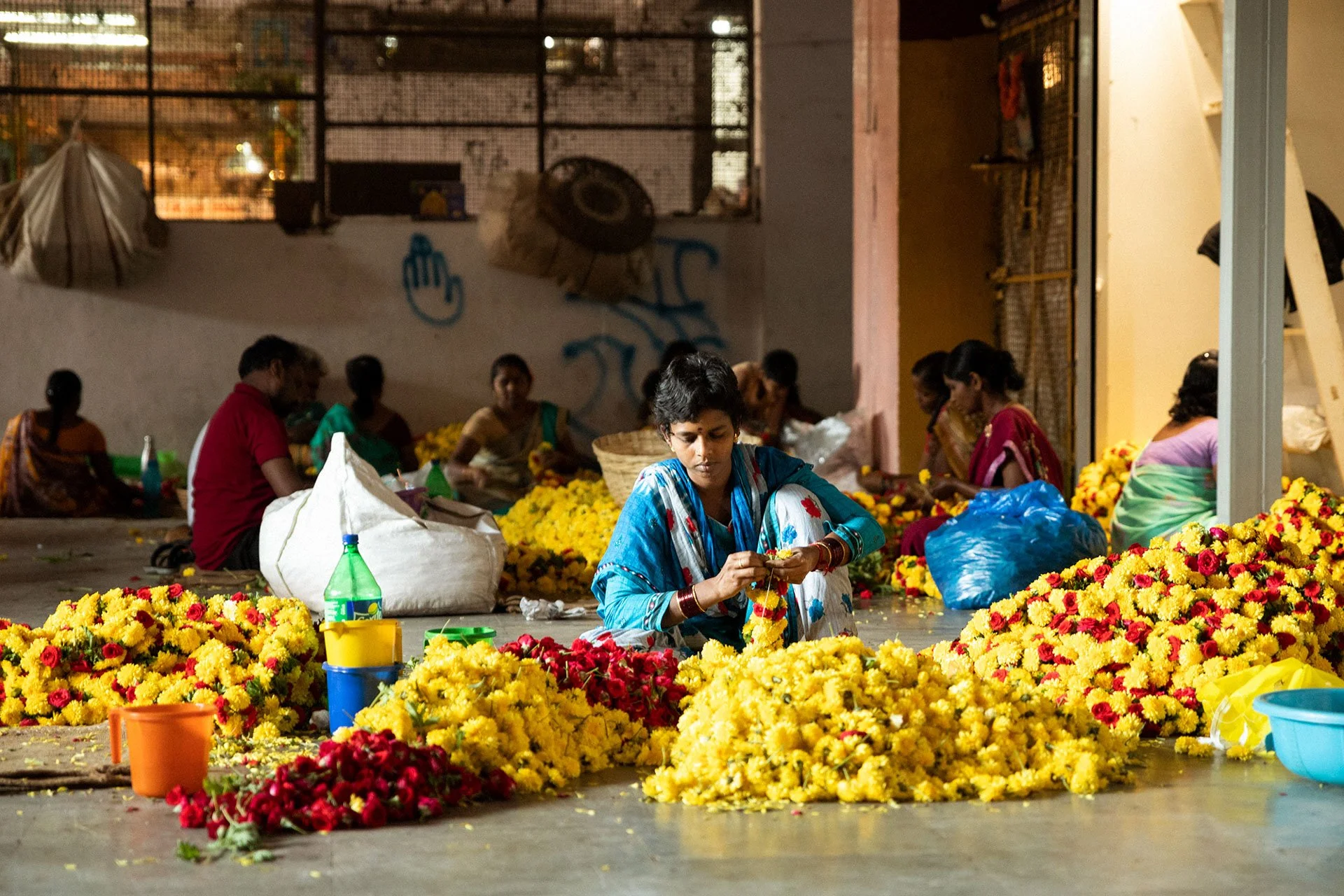 2023_04_Indien_Bangalore_Flower_Market_007.jpeg