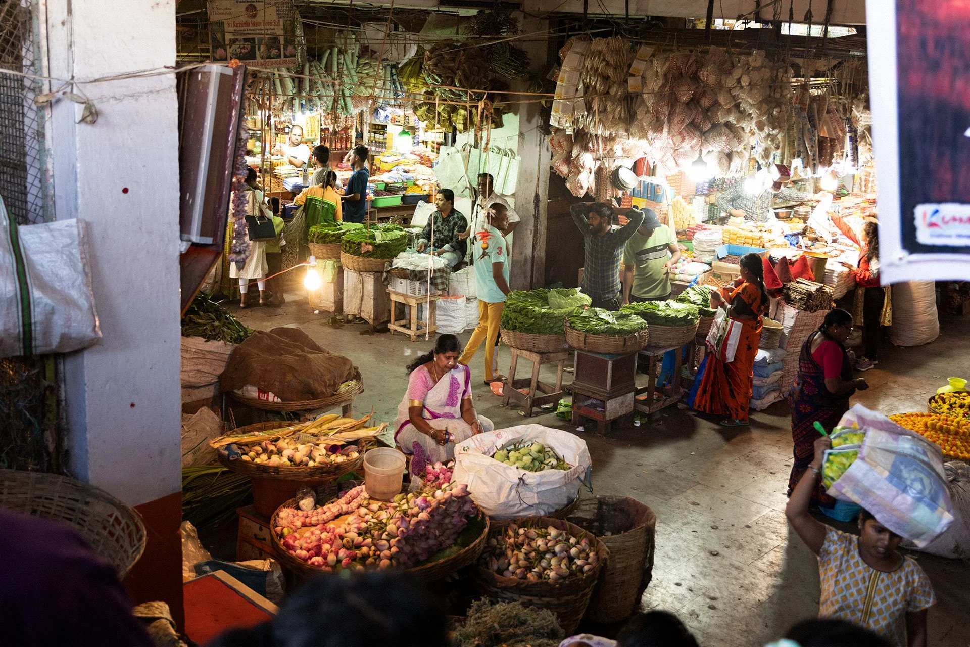 2023_04_Indien_Bangalore_Flower_Market_022.jpeg