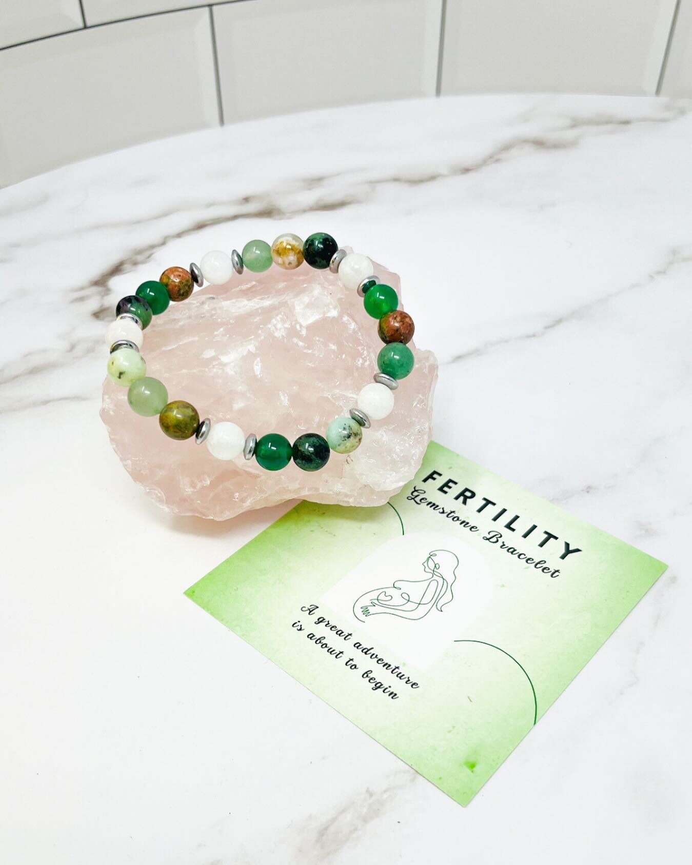 🌱 Manifest your pregnancy with our FERTILITY bracelet! 

This bracelet serves as a constant reminder of your inner strength, promoting increased vitality and energy fields, amplifying energies, prosperity and fostering harmony around you.

6 Premium