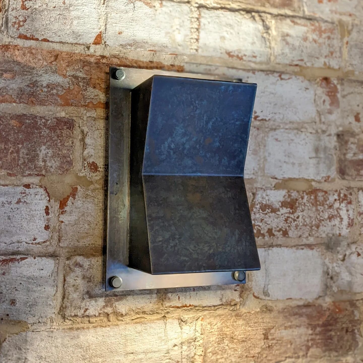 The Hyde Wall Light is a subtle solution where the architecture would not be improved by more dramatic lighting. Available from FRD in antique zinc or bronze rust for inside or outside.

Please DM for more information...