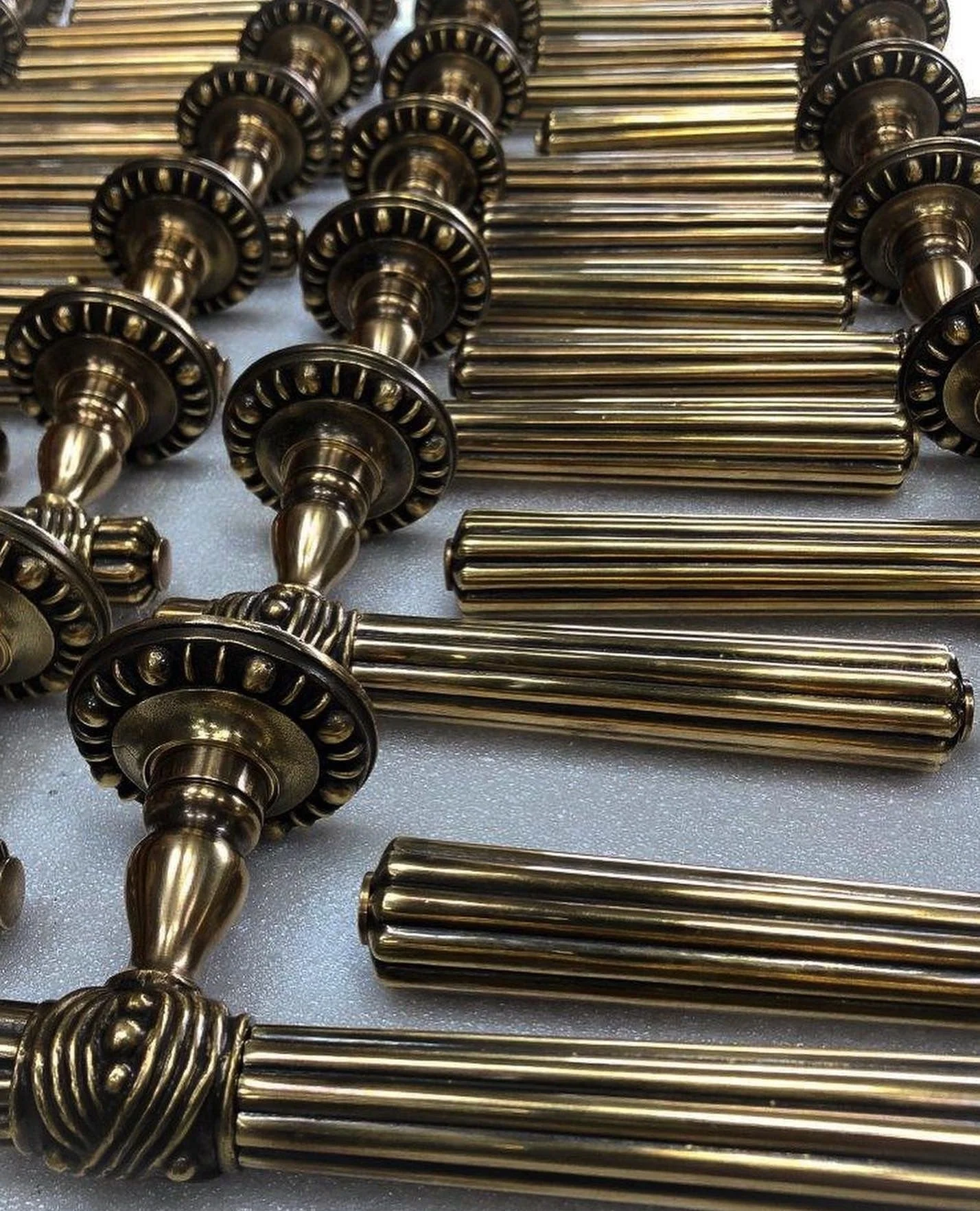 At FRD Designers &amp; Makers, brass isn&rsquo;t just a material, it&rsquo;s a story told through light, form and finish. ⁠
⁠
With decades of experience crafting furniture, lighting and architectural metalwork from brass and other metals, our Dorset 