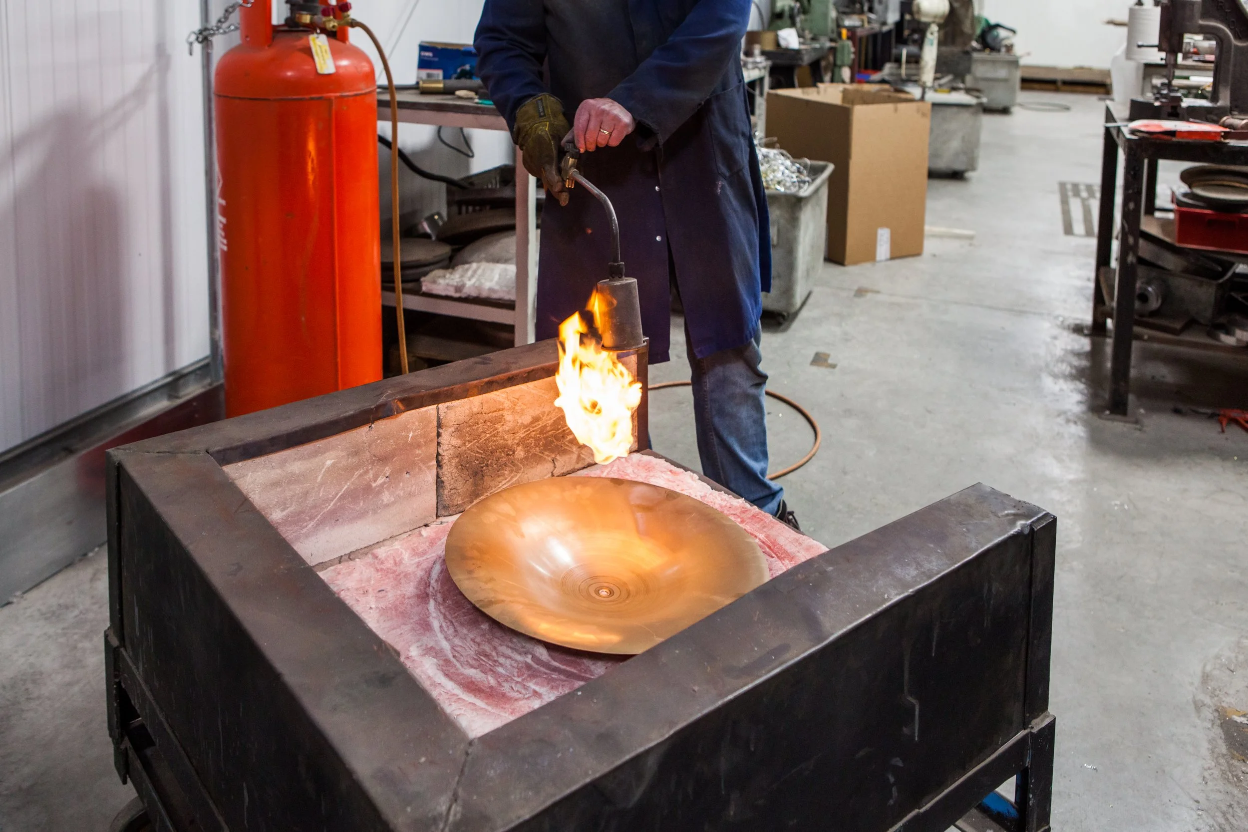 Annealing metal