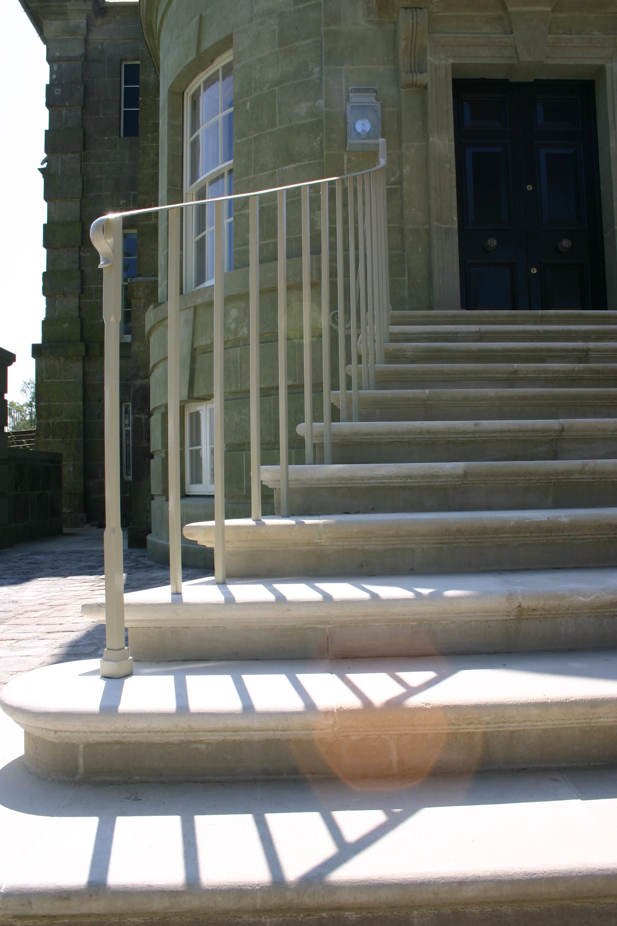 Metal hand rail