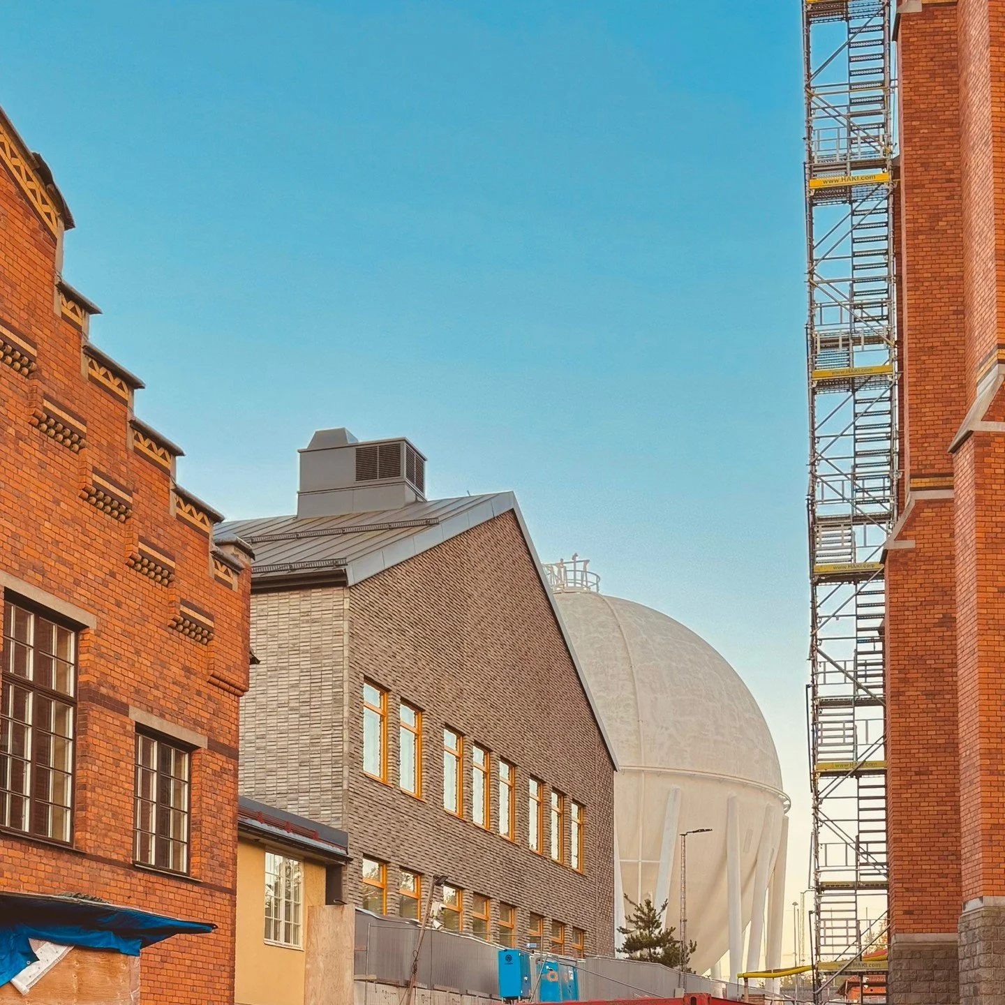 Throwback till lite tidigare i h&ouml;stas, n&auml;r Spectrum bes&ouml;kte ett av Europas mest omfattande stadsutvecklingsomr&aring;den &ndash; Norra Djurg&aring;rdsstaden! Tidigare hamn och industrimark h&aring;ller p&aring; att omvandlas till en gr