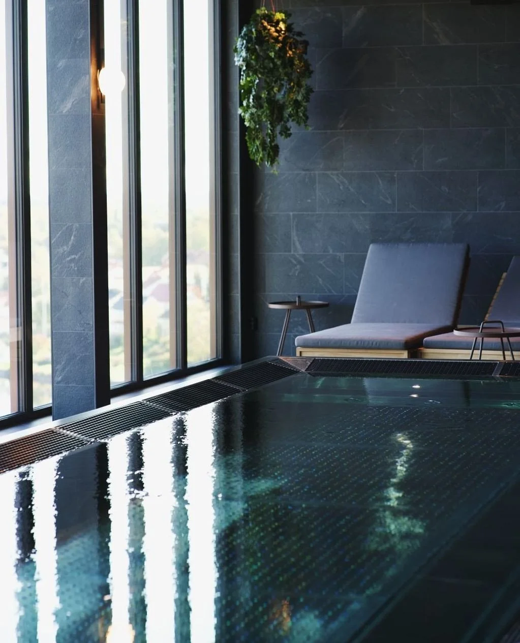 Tips i kylan: Checka in p&aring; spa! F&ouml;rslagsvis hos Clarion Hotel Ume&aring; d&auml;r vi &auml;r ansvariga f&ouml;r inredningskonceptet. ⁠
⁠
Fotograf: Martin Edholm