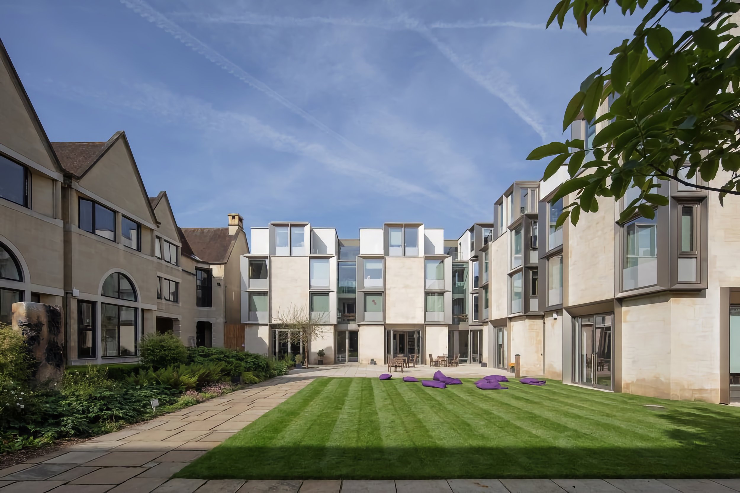 St_Cross_College_Oxford_044.max-1000x800 2.jpg