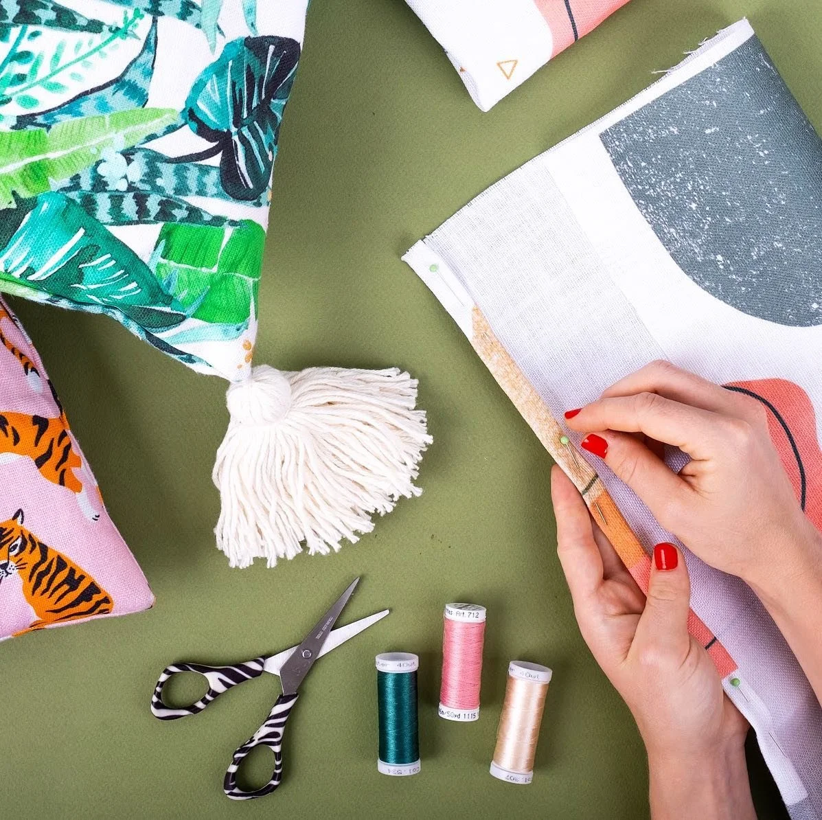 123209915_2820394678198246_461025637321226416_n (1).jpg