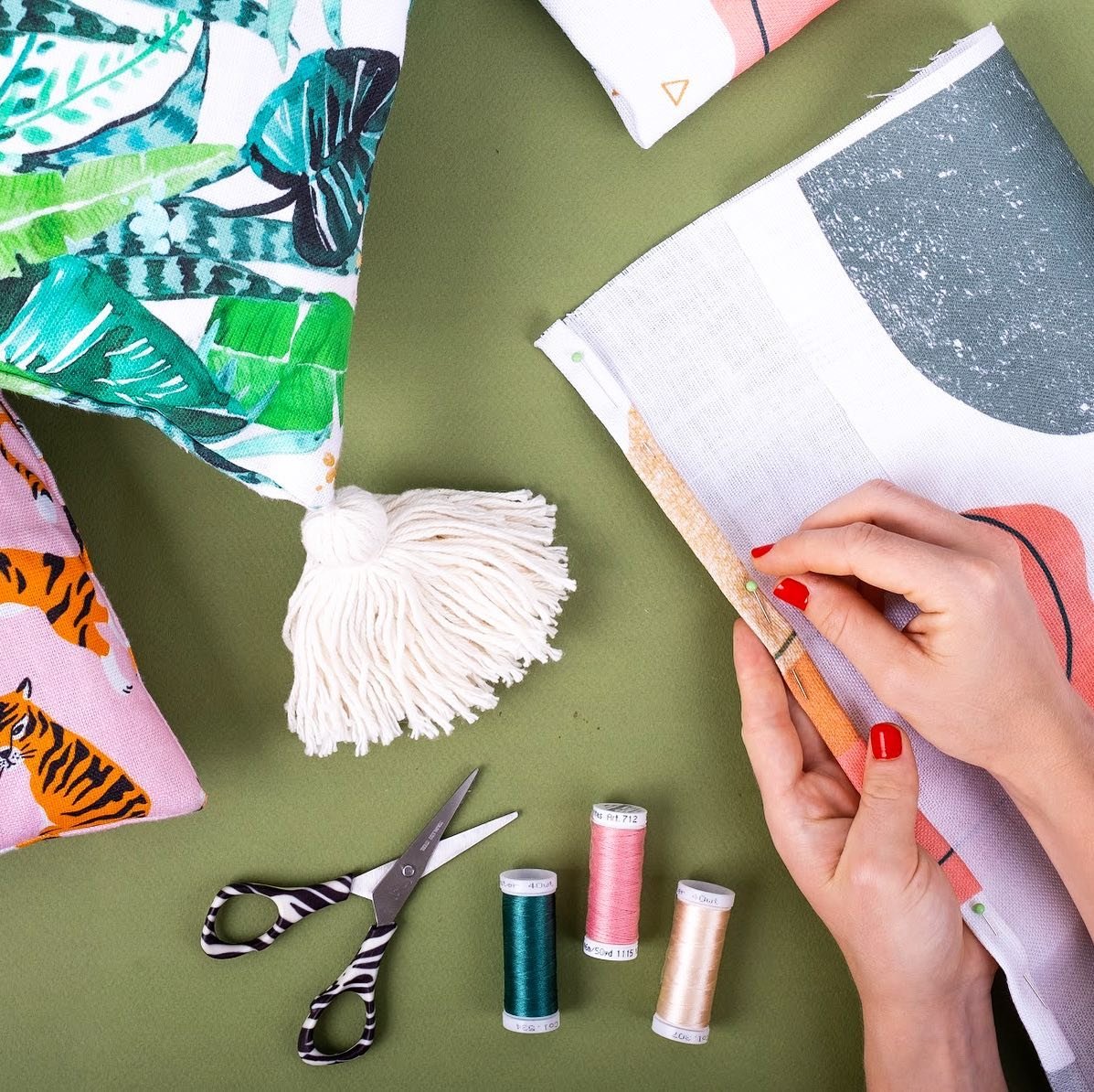 123209915_2820394678198246_461025637321226416_n (1).jpg