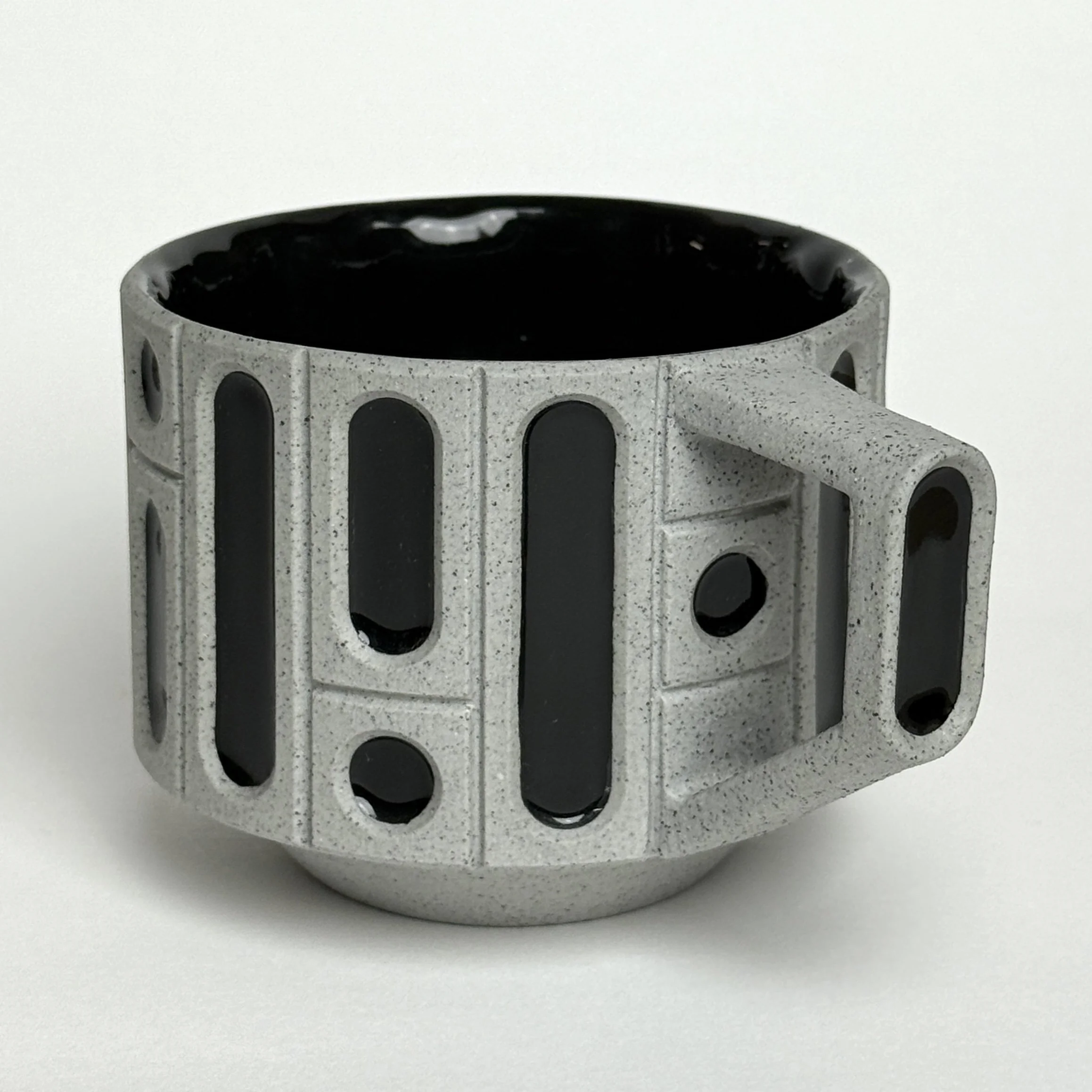 Black Brutalist Cup with a handle (Studio seconds)
